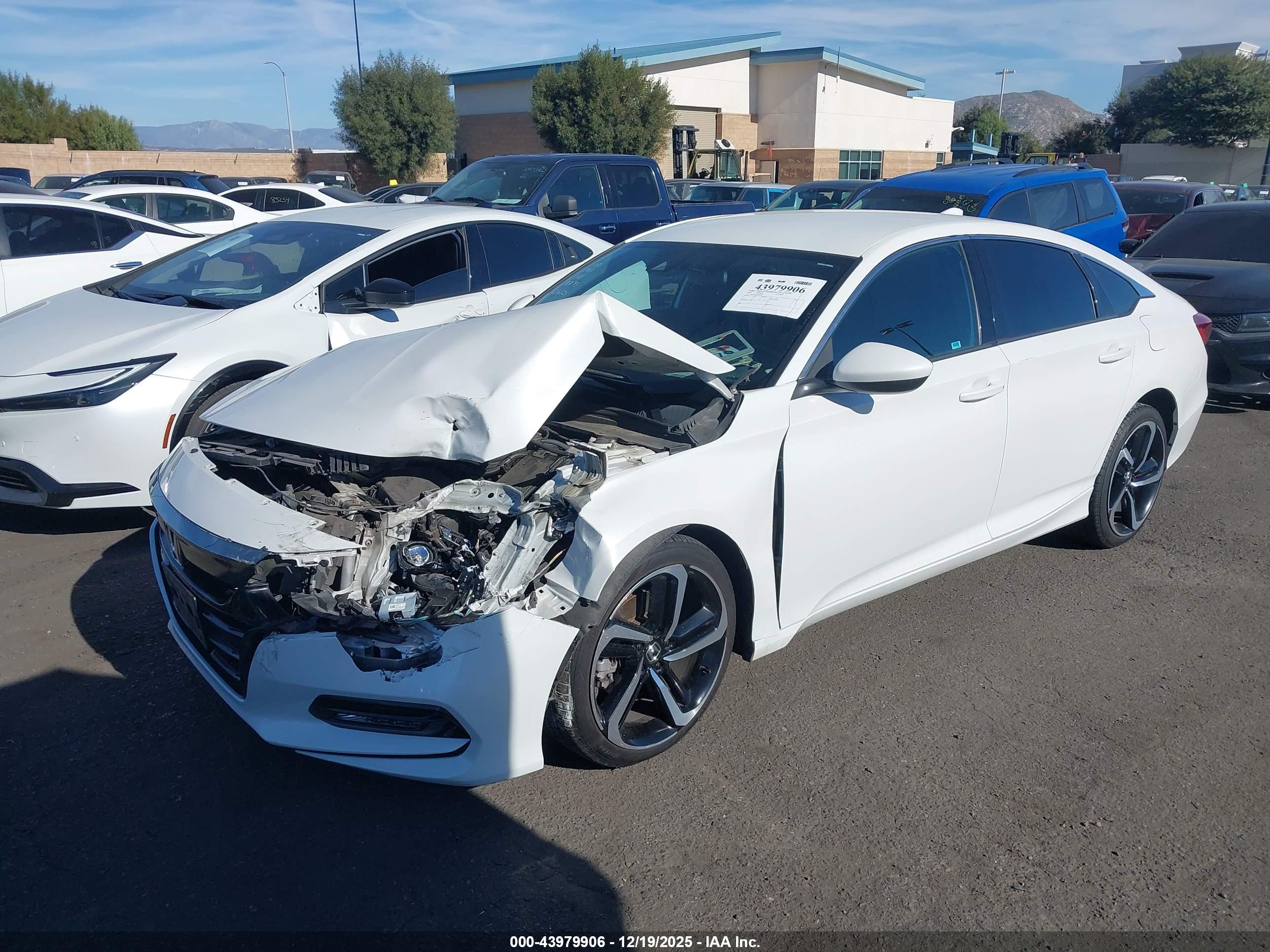 HONDA ACCORD image 2