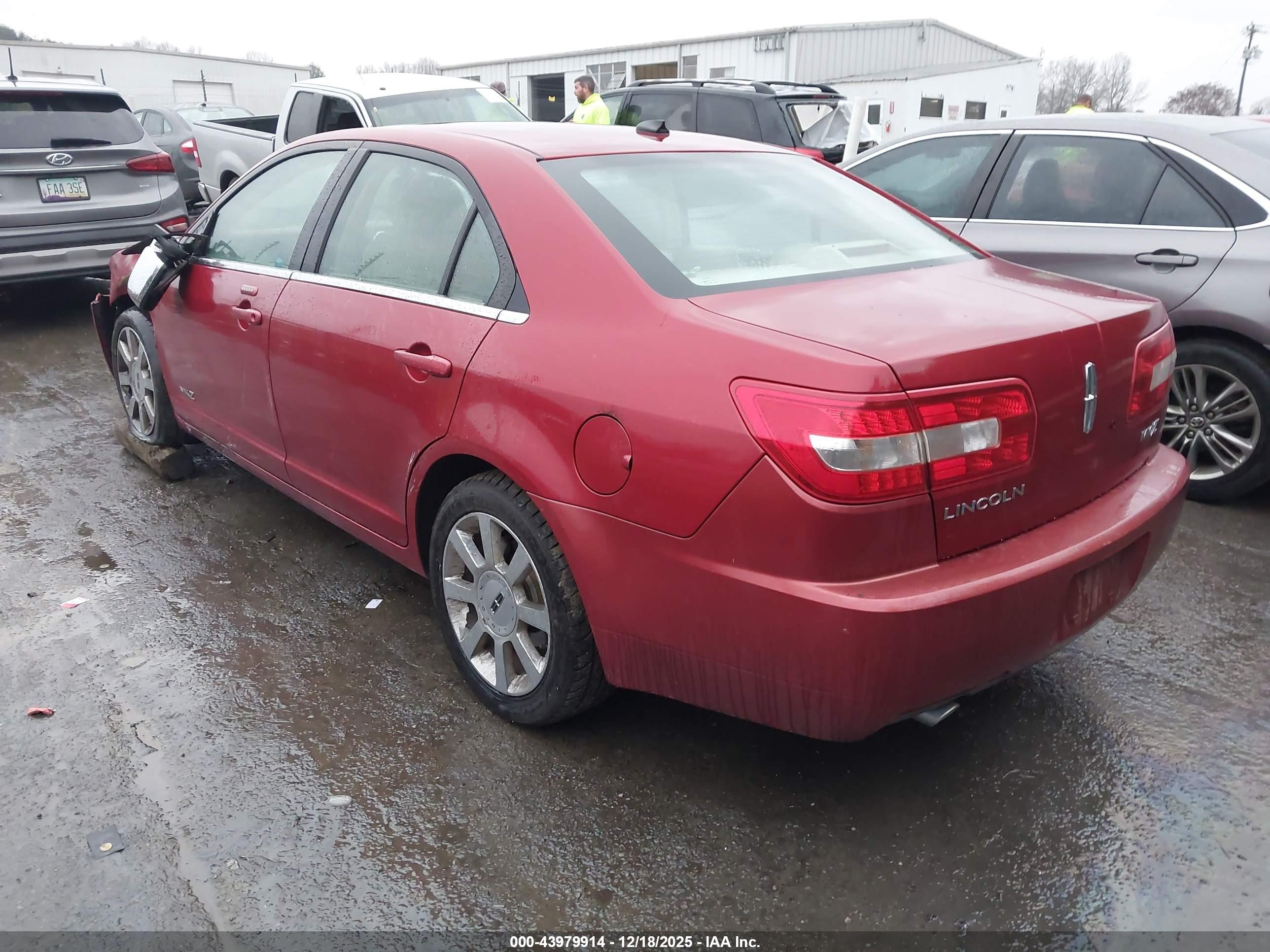 LINCOLN MKZ image 3