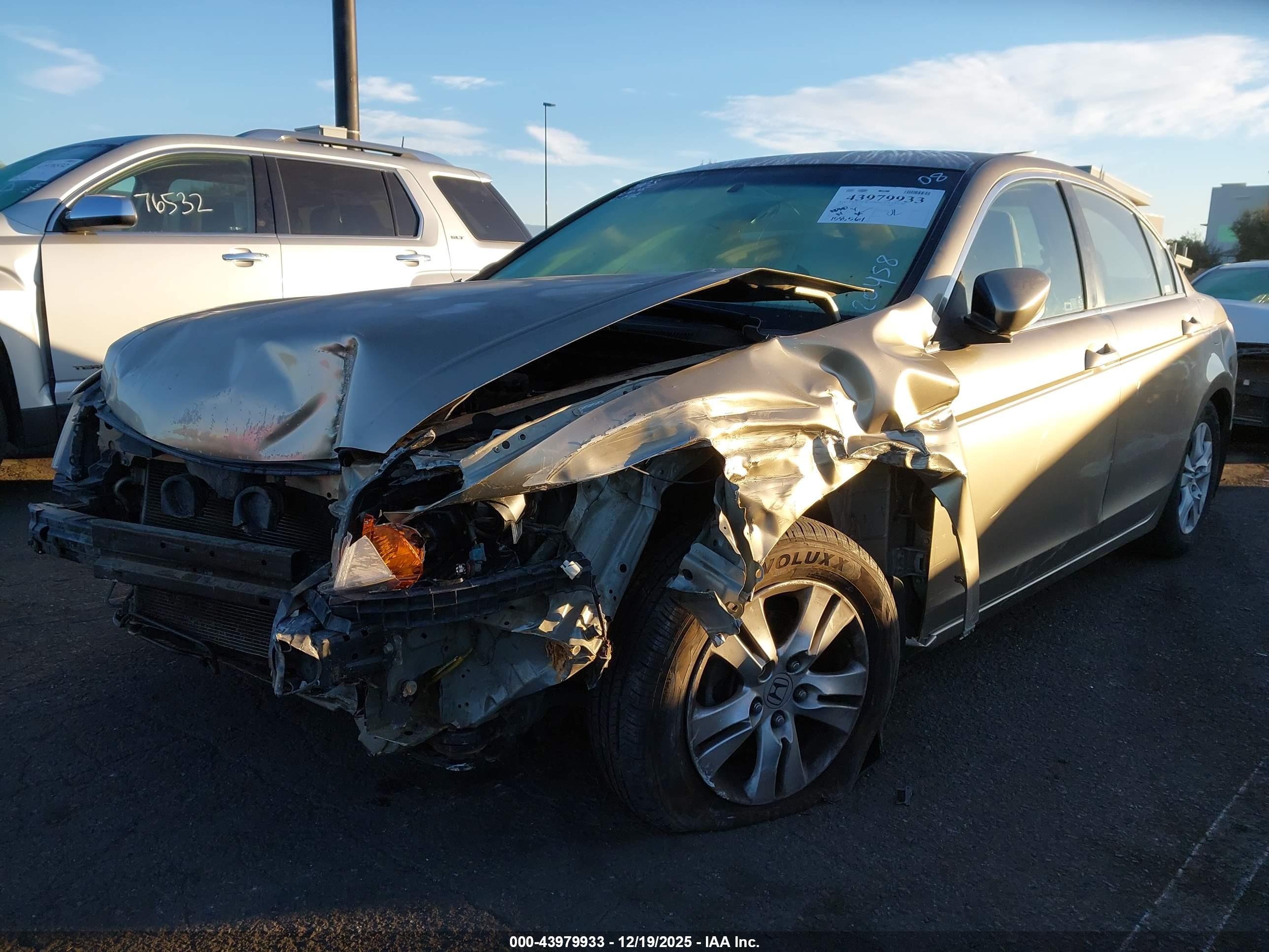 HONDA ACCORD image 2