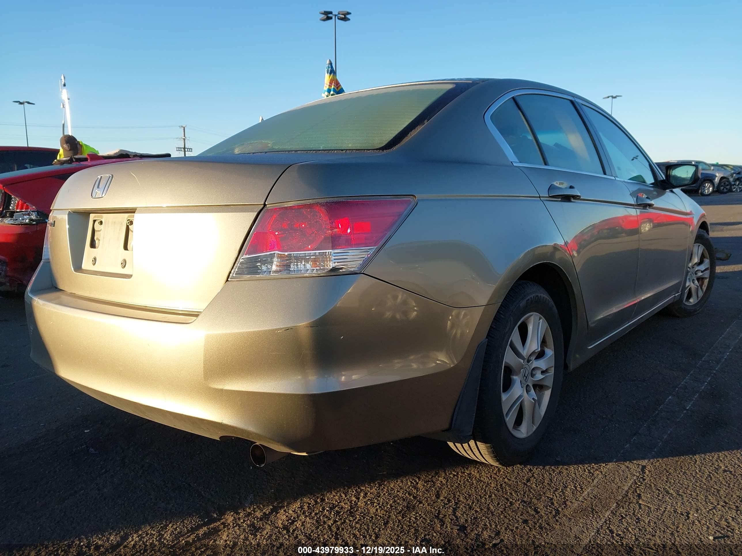 HONDA ACCORD image 4