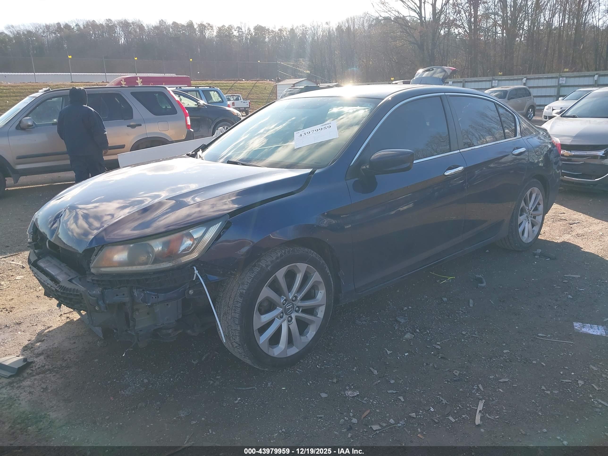 HONDA ACCORD image 2