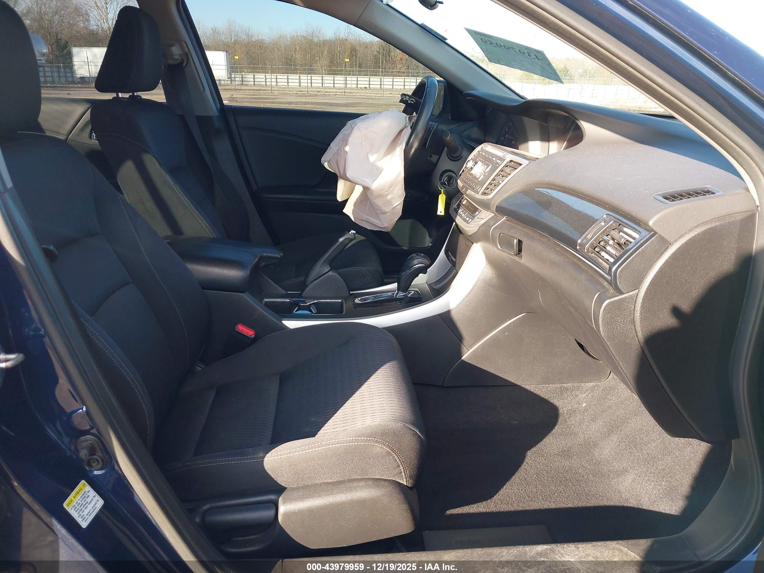 HONDA ACCORD image 5