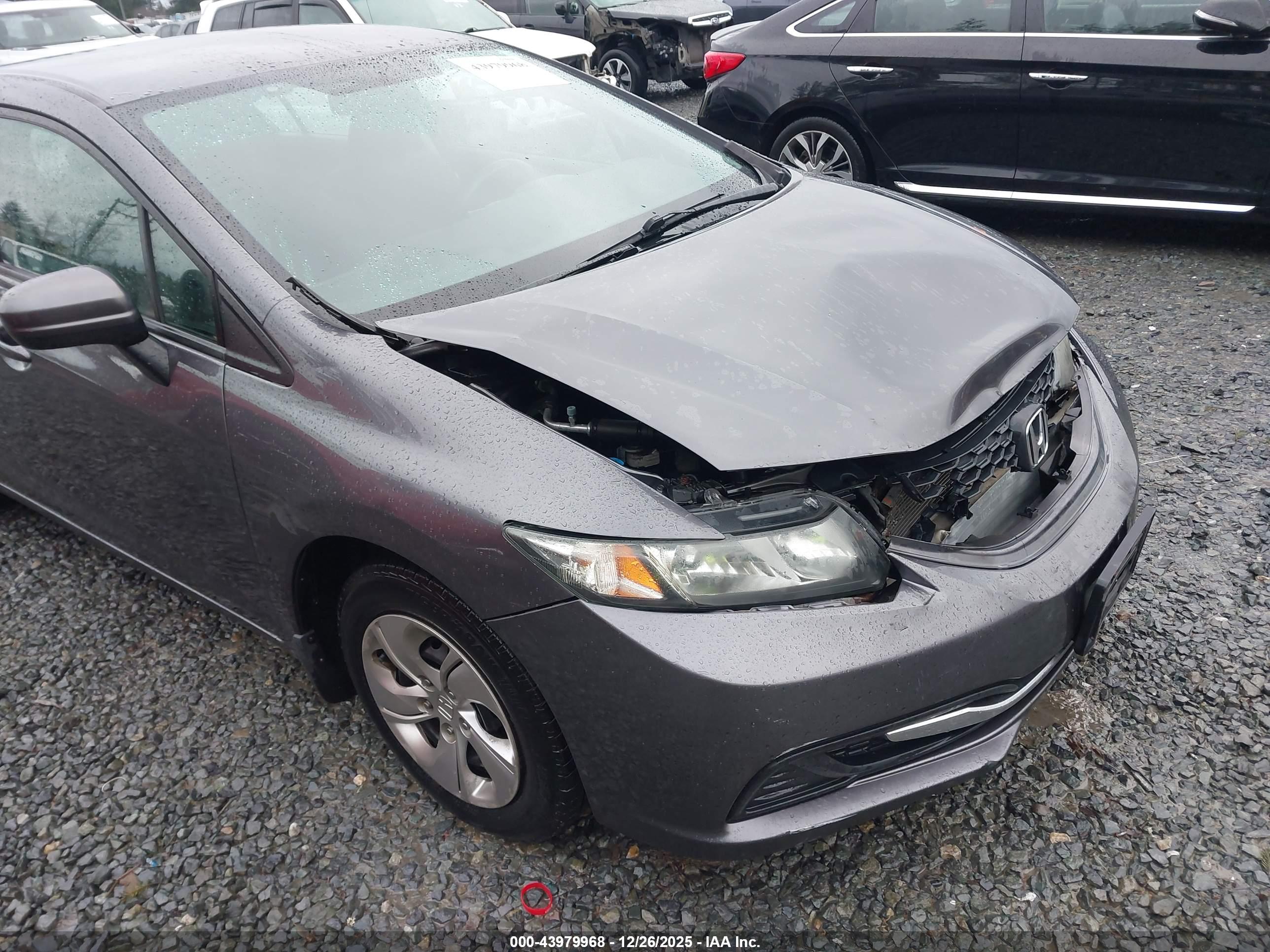 HONDA CIVIC image 6