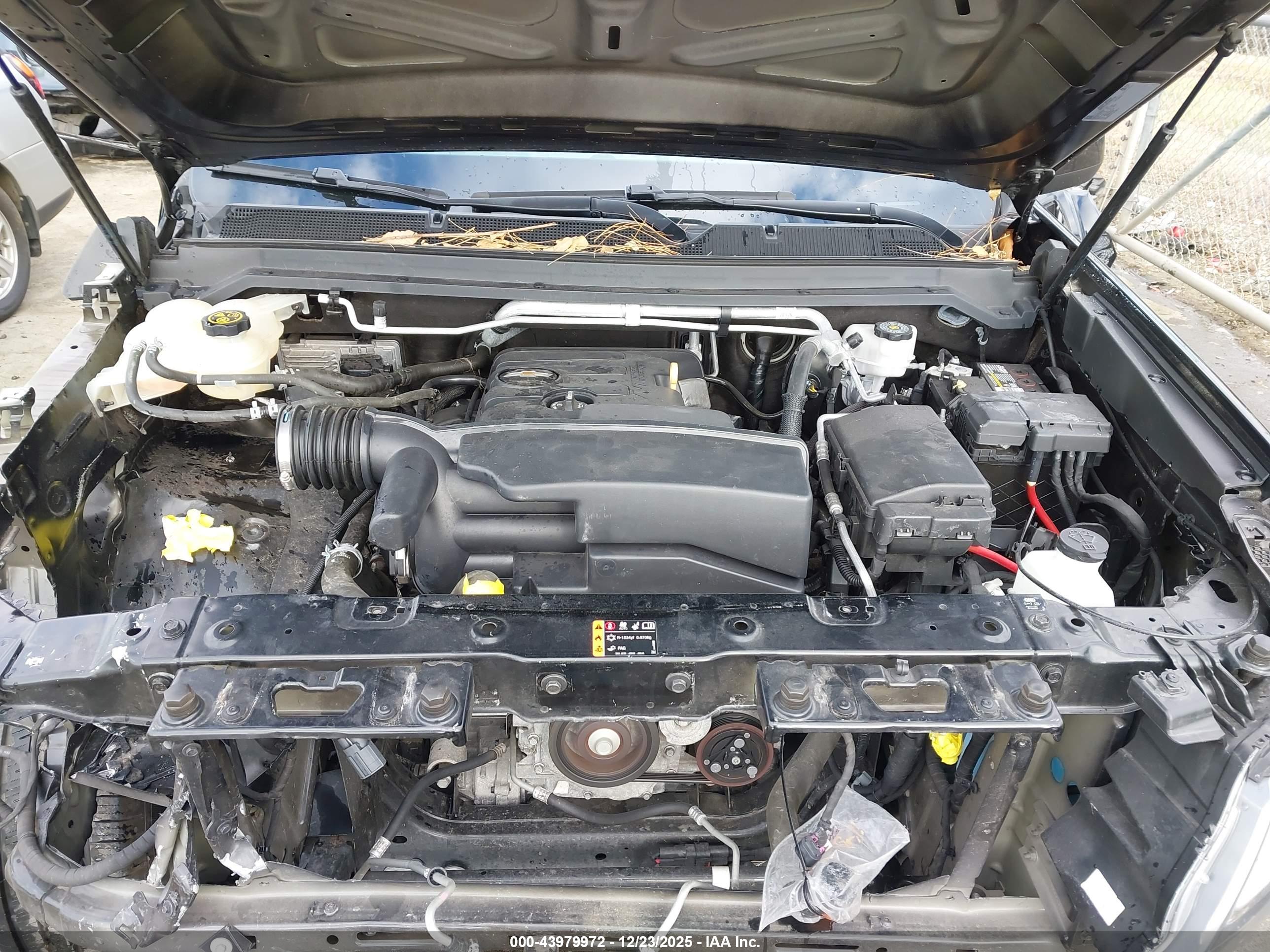 CHEVROLET COLORADO image 10
