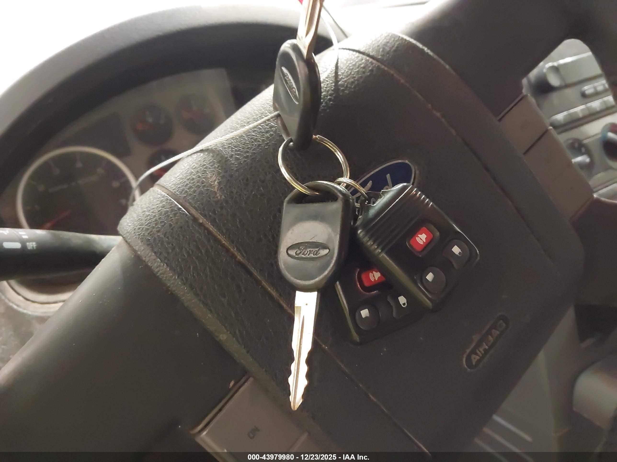 FORD F-150 image 11