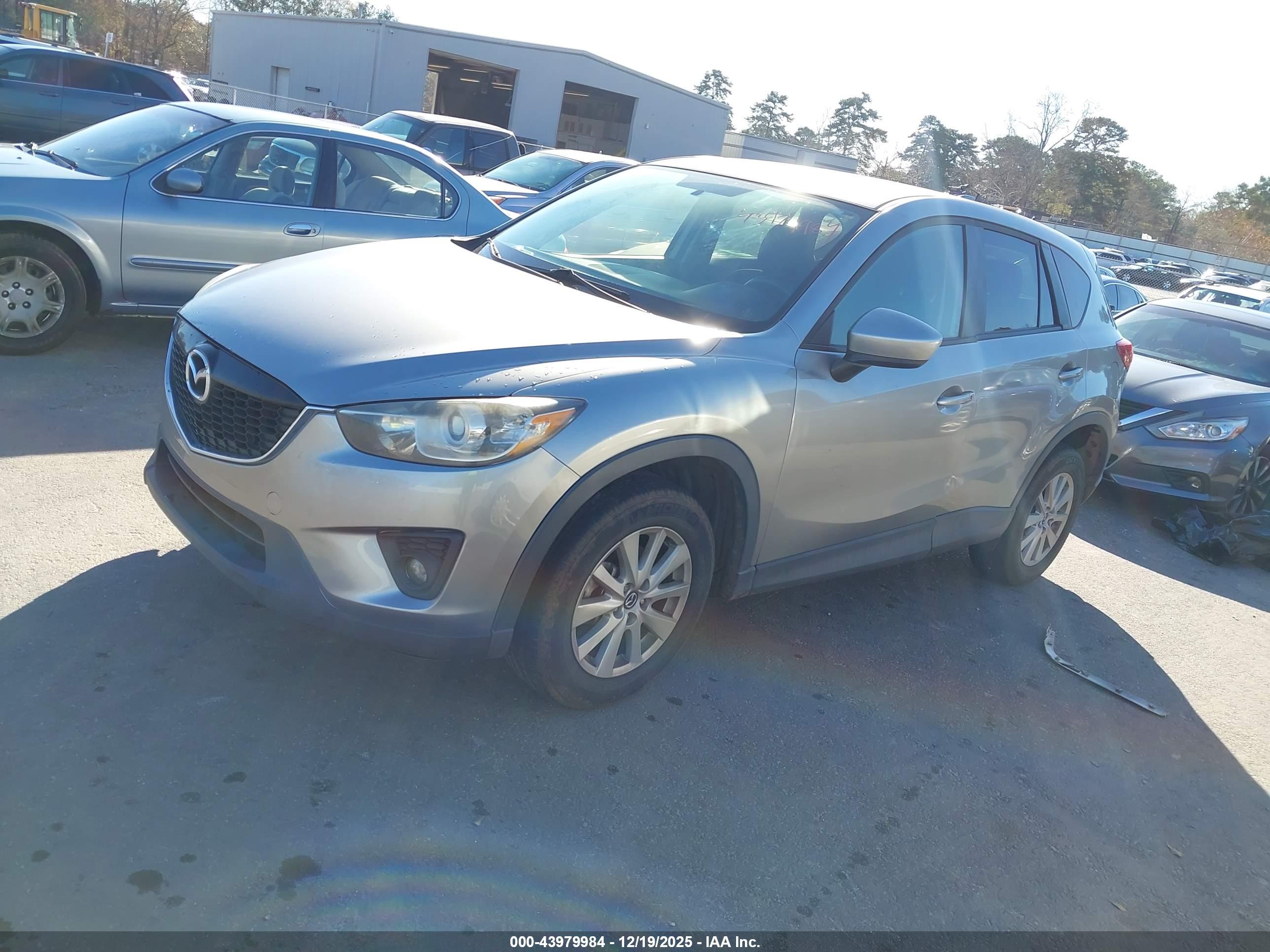 MAZDA CX-5 image 2