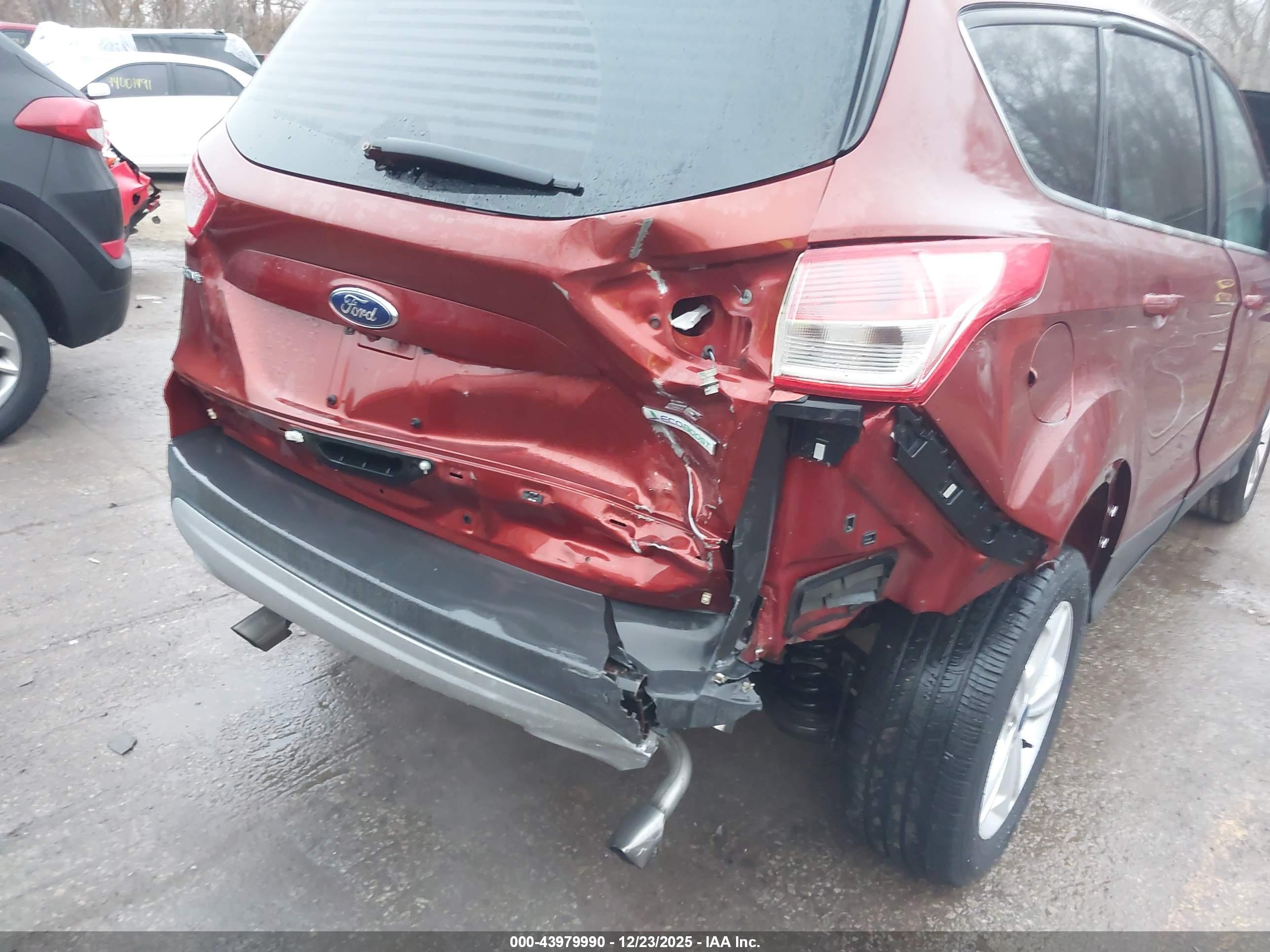 FORD ESCAPE image 6