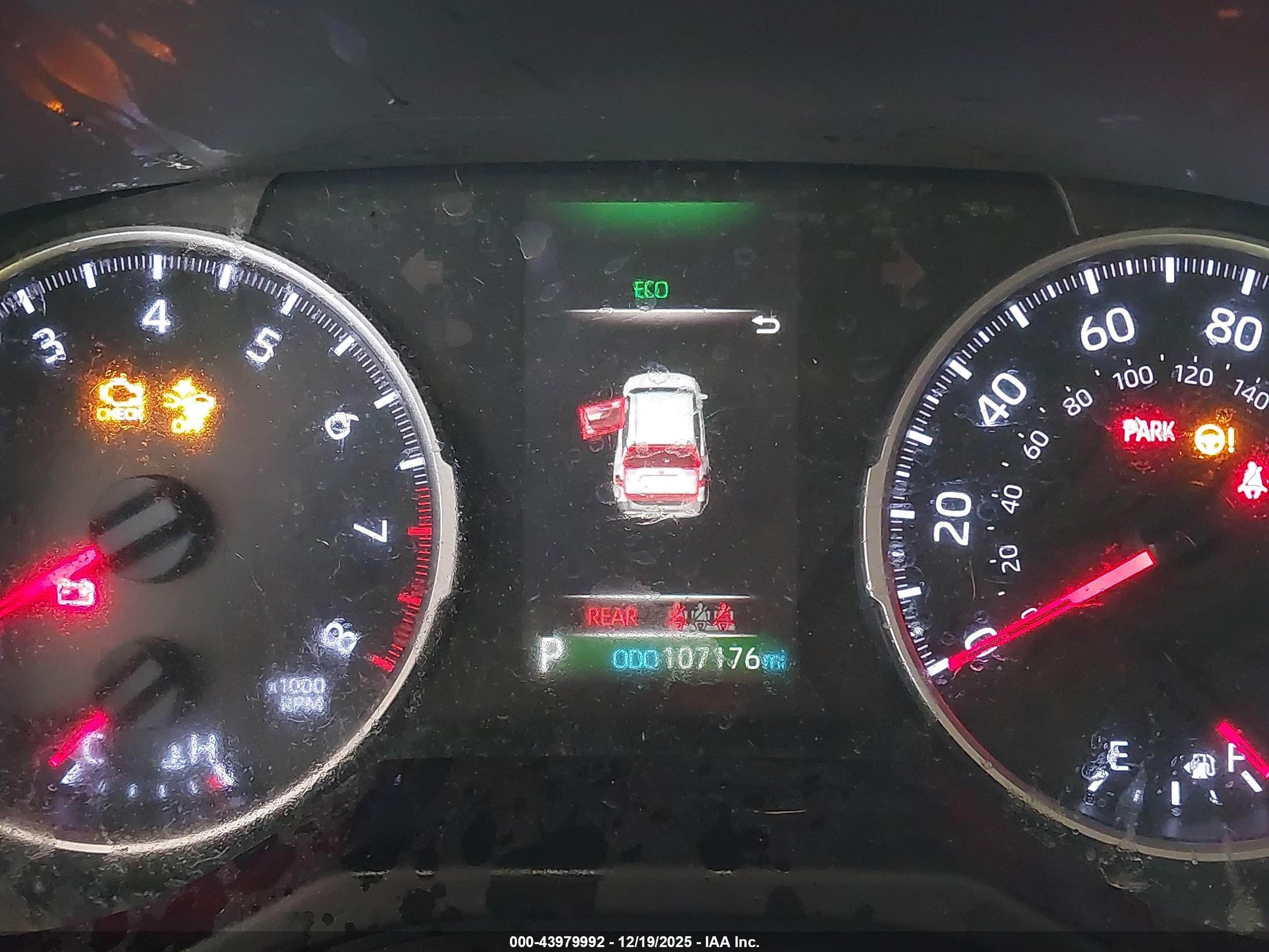 TOYOTA RAV4 image 7