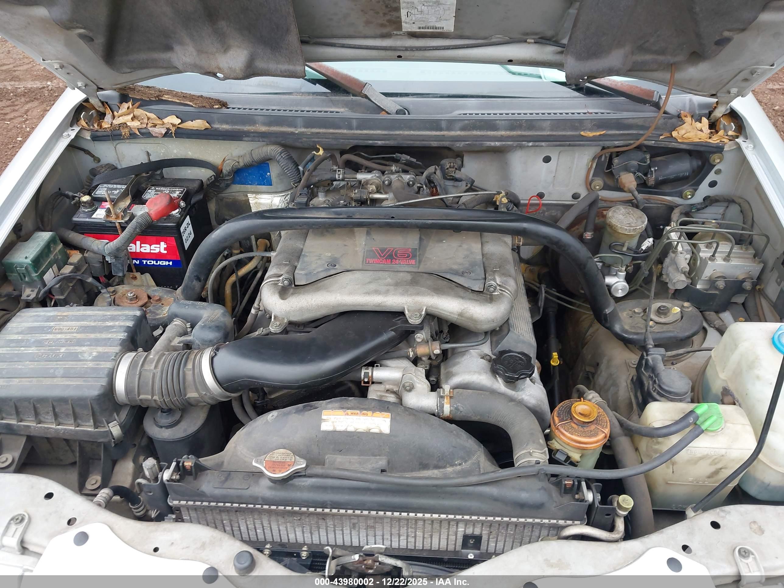 SUZUKI GRAND image 10