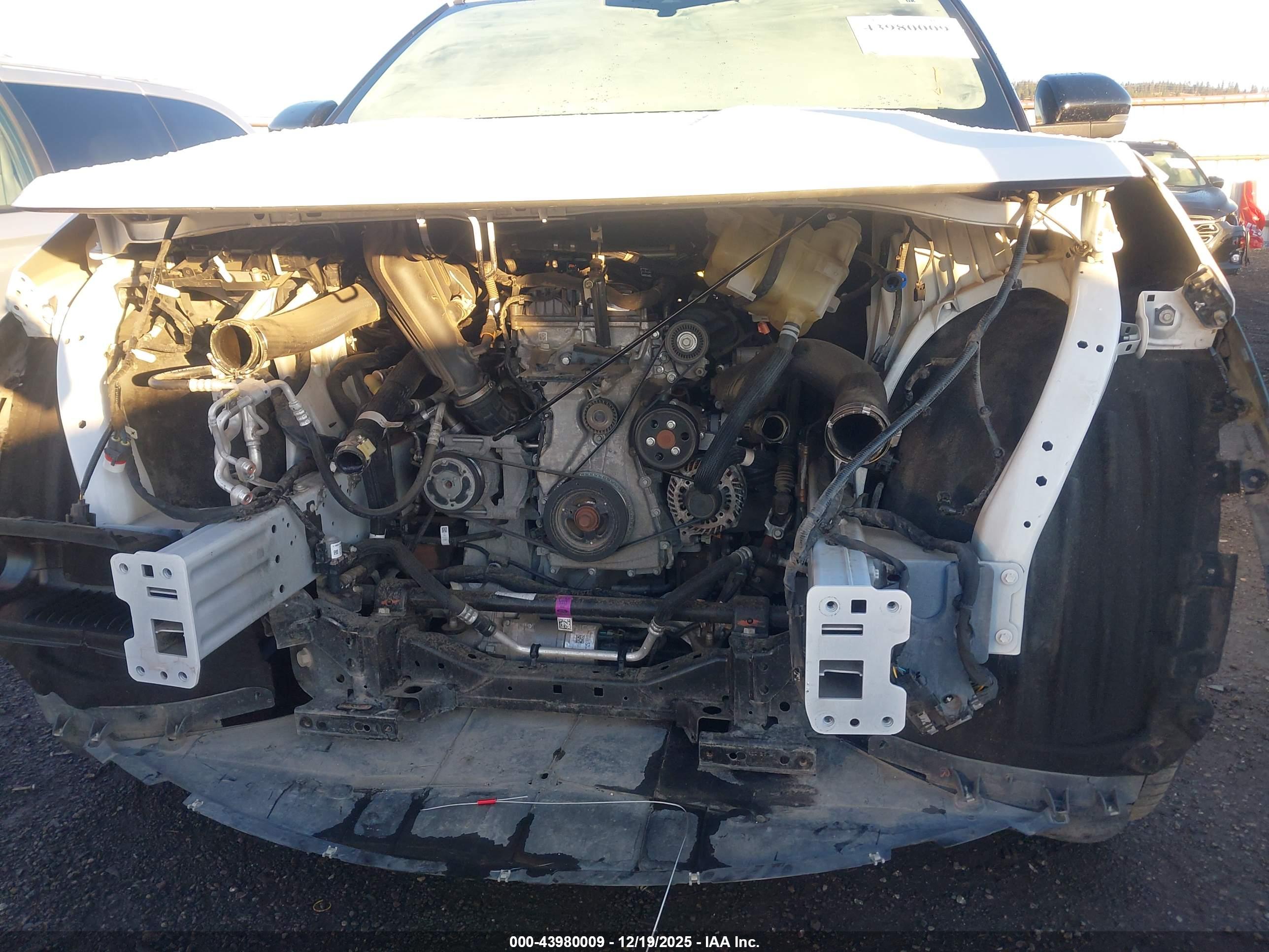 FORD EXPLORER image 6