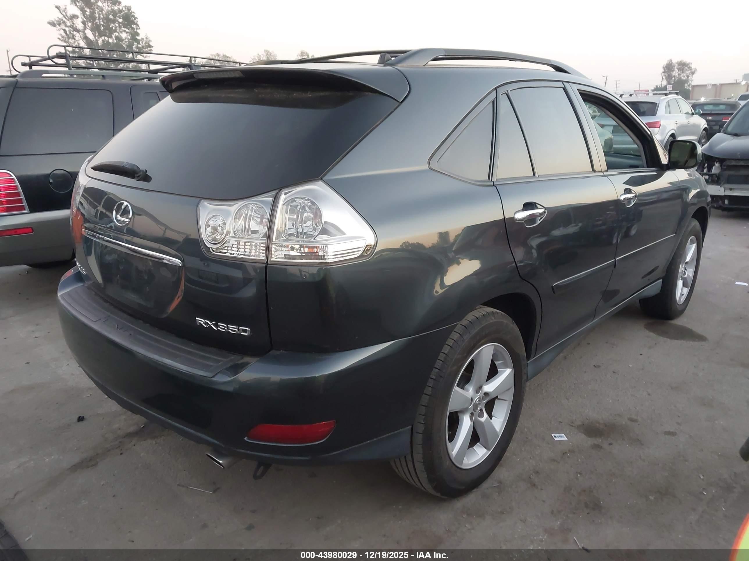 LEXUS RX image 4