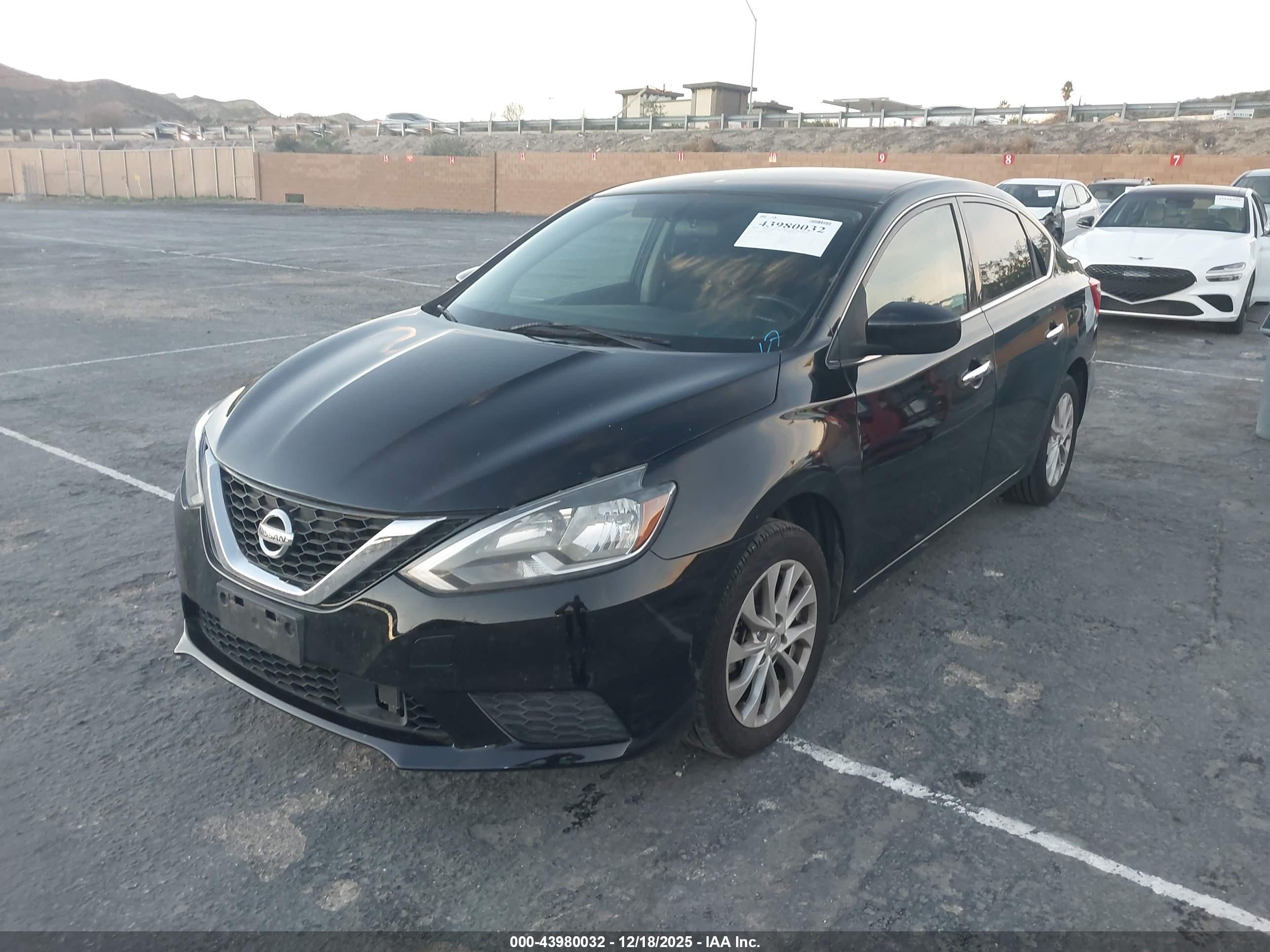 NISSAN SENTRA image 2