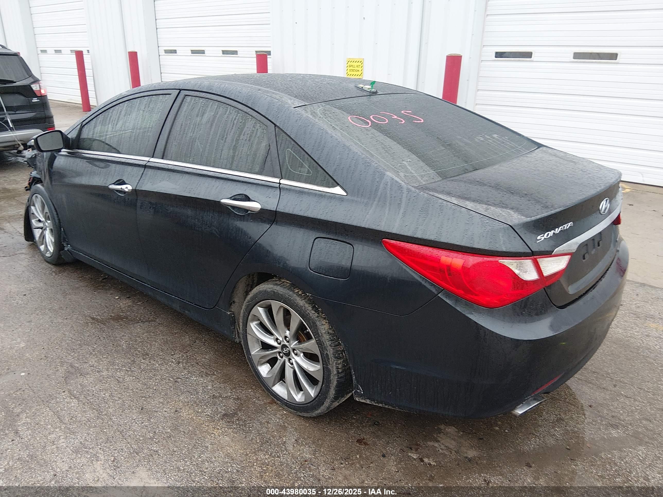 HYUNDAI SONATA image 3