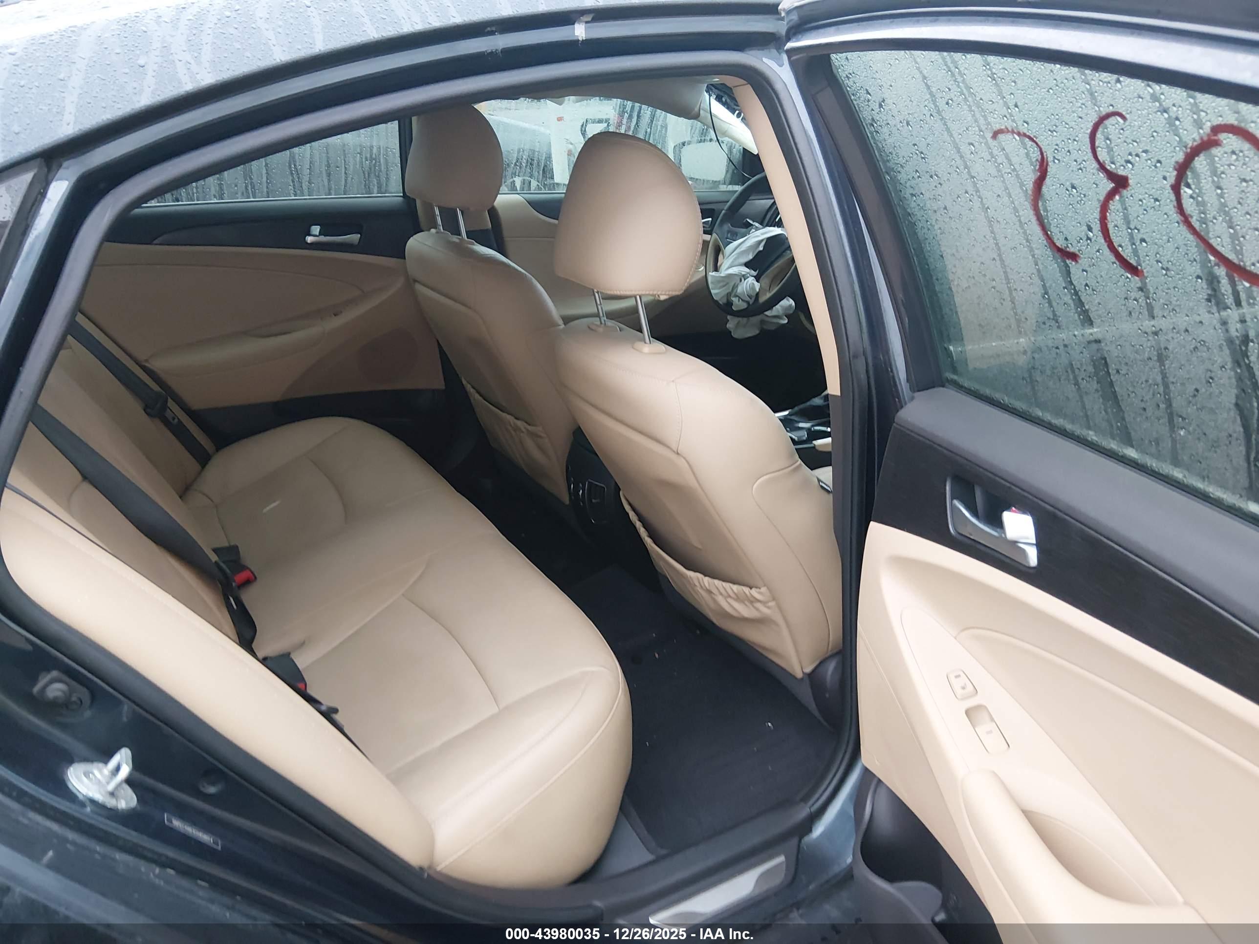 HYUNDAI SONATA image 8