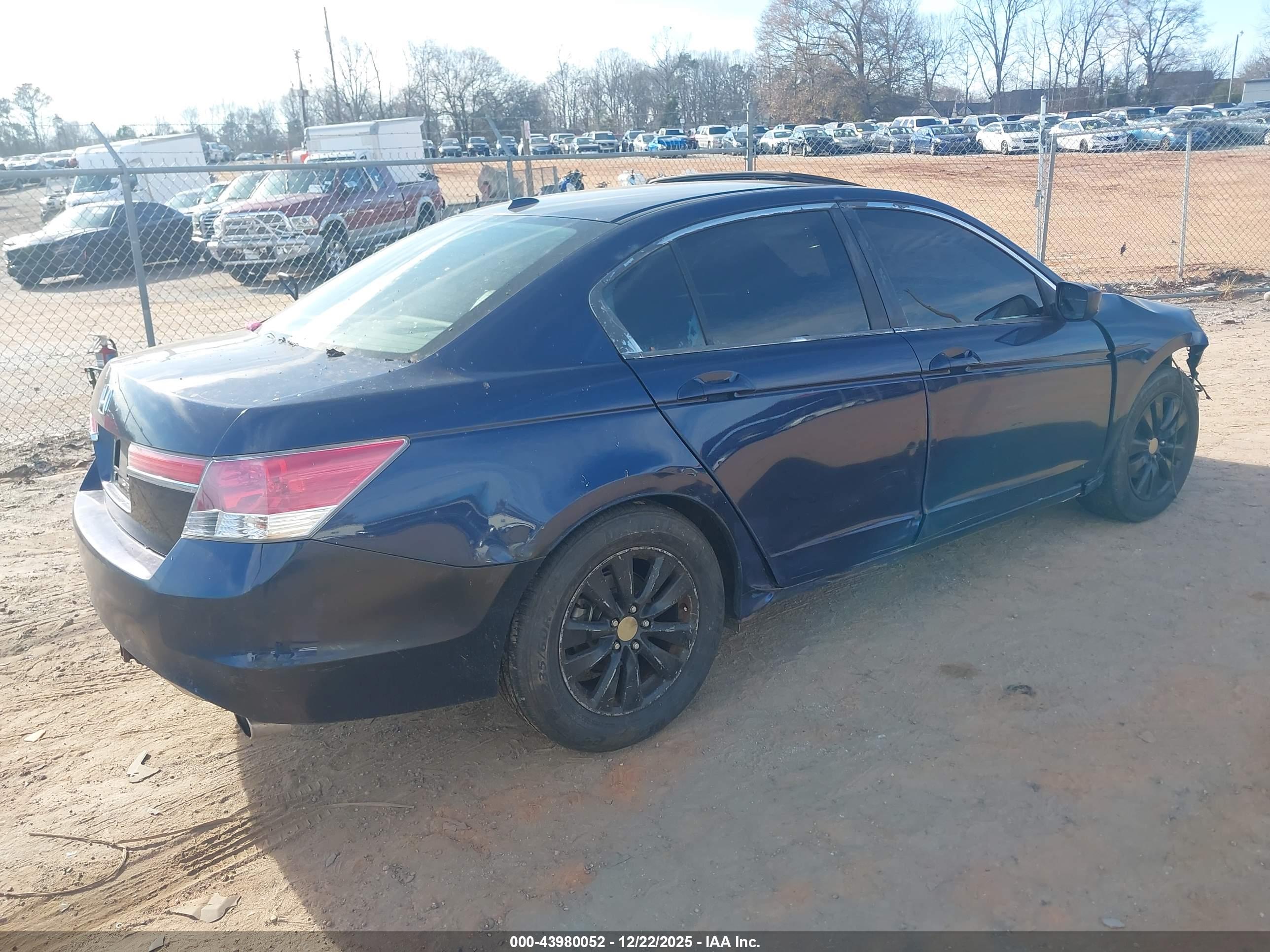 HONDA ACCORD image 4