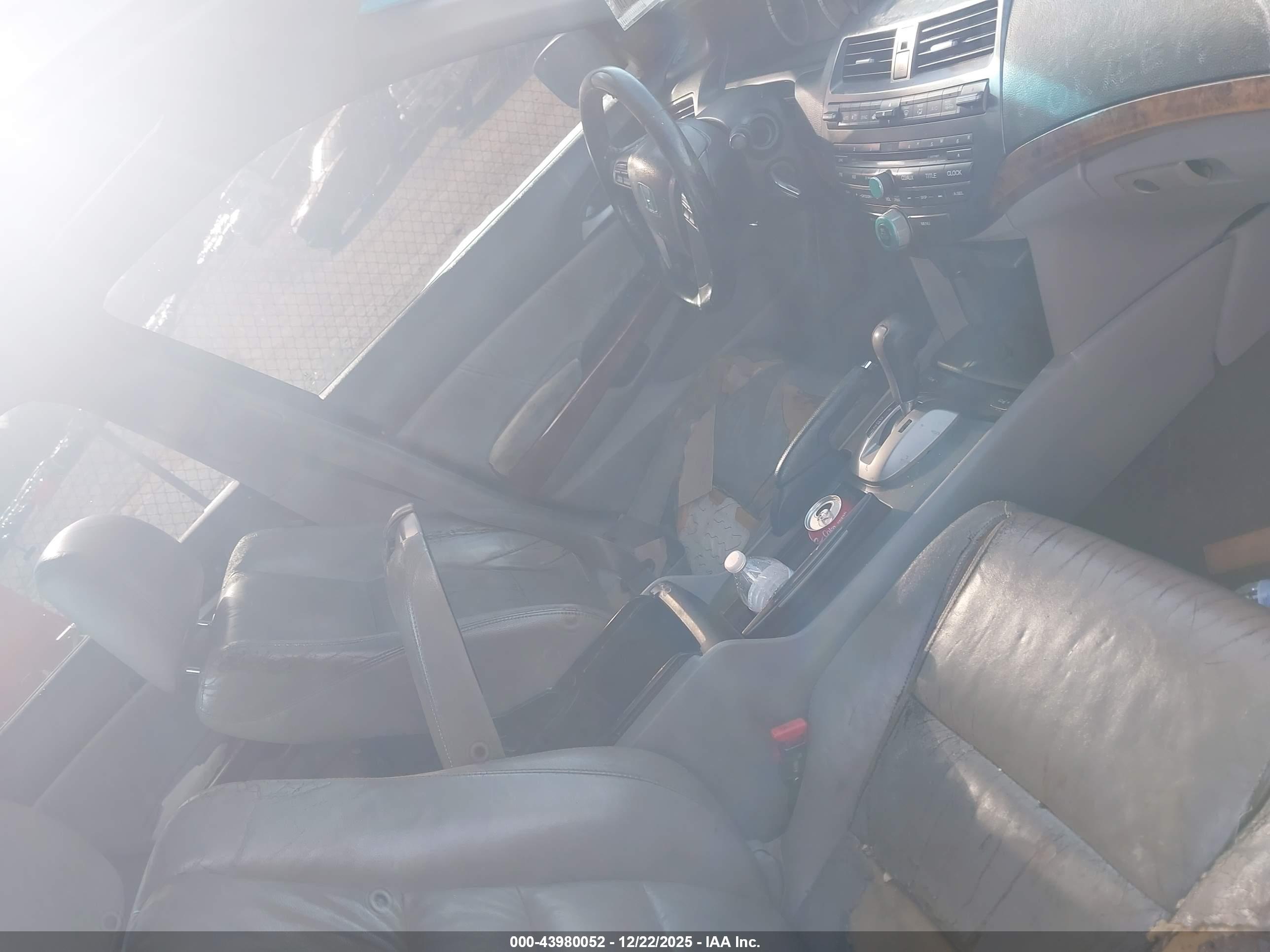 HONDA ACCORD image 5