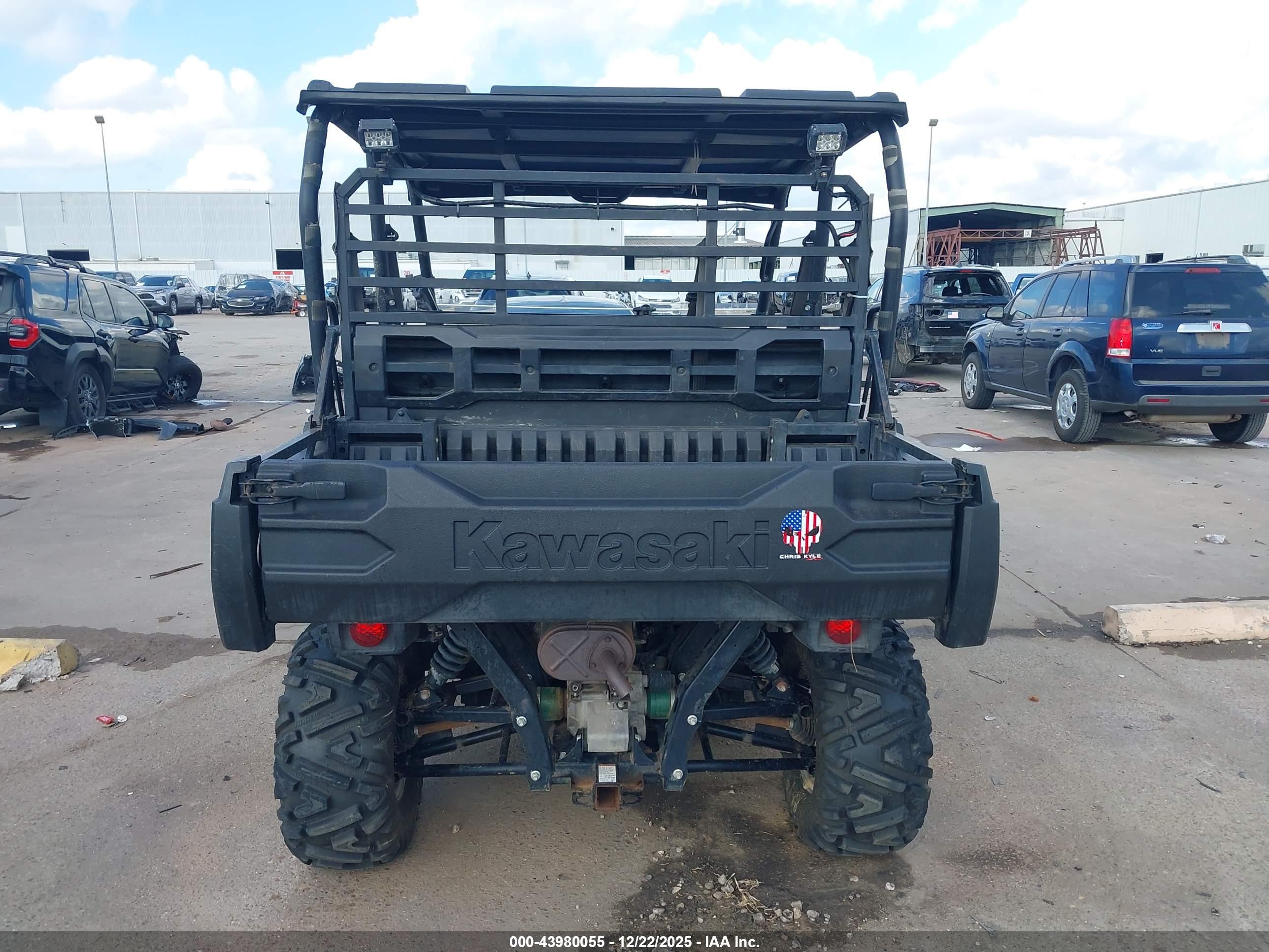 KAWASAKI KAF820 image 6