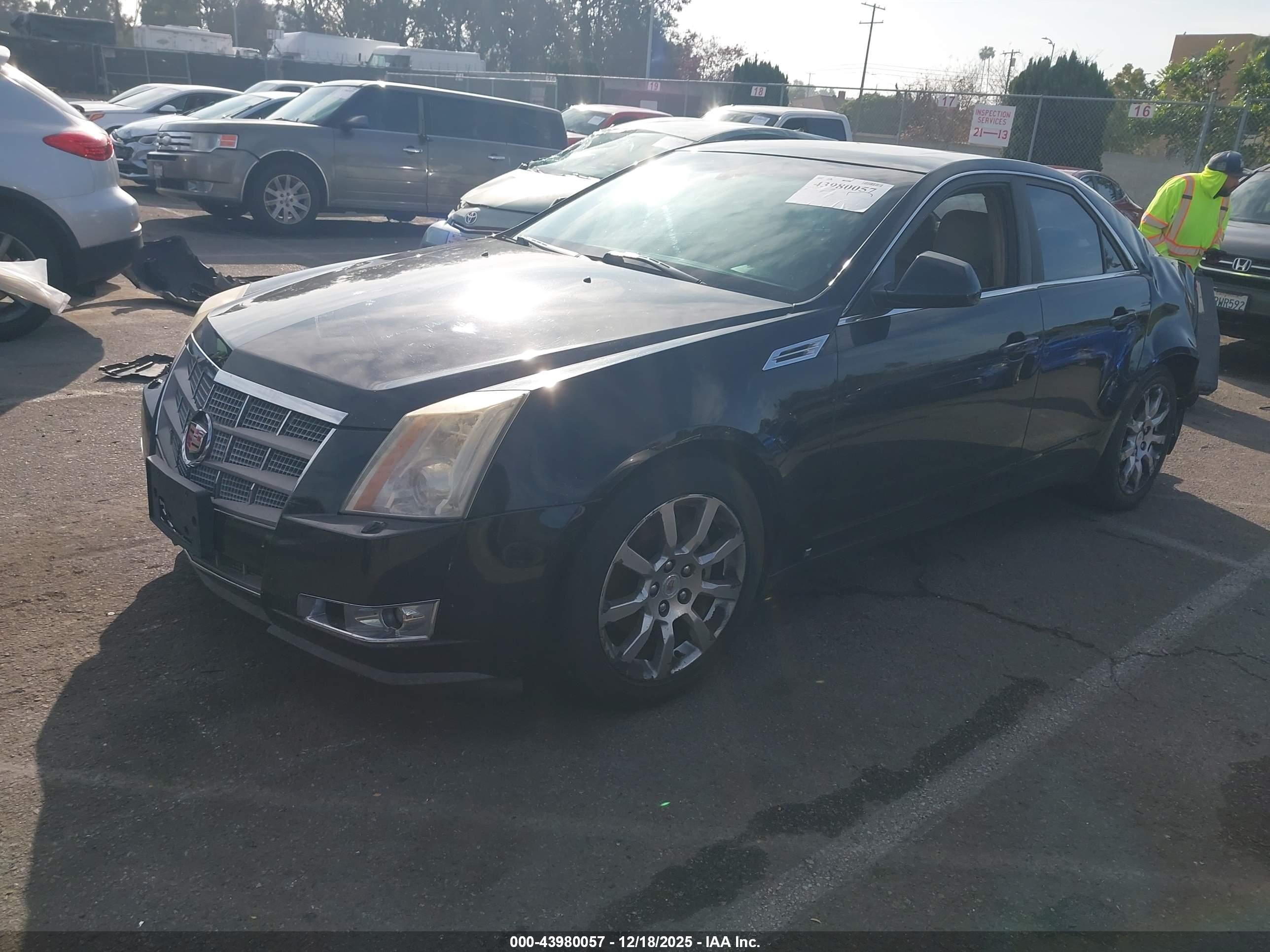 CADILLAC CTS image 2