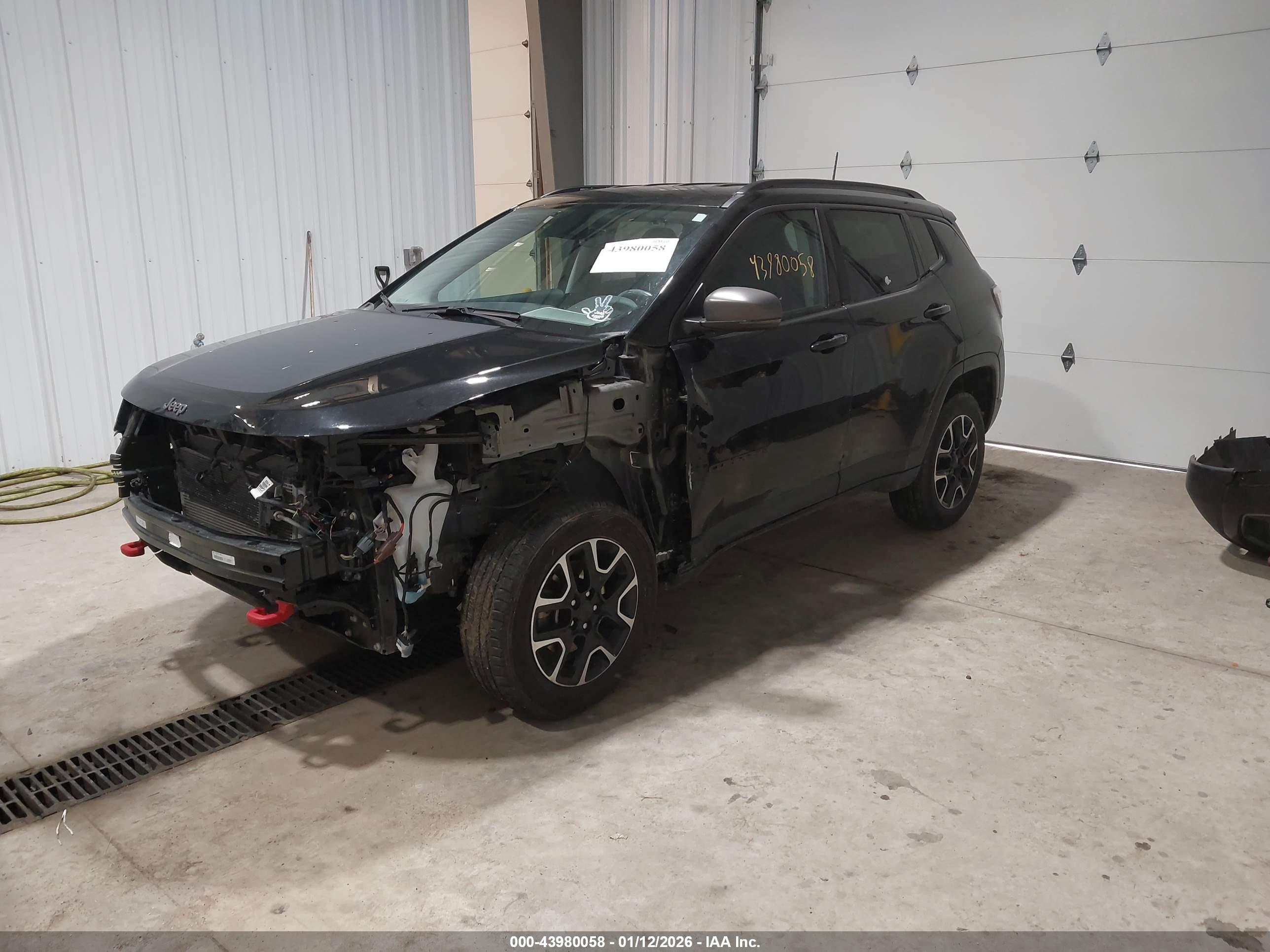 JEEP COMPASS image 2