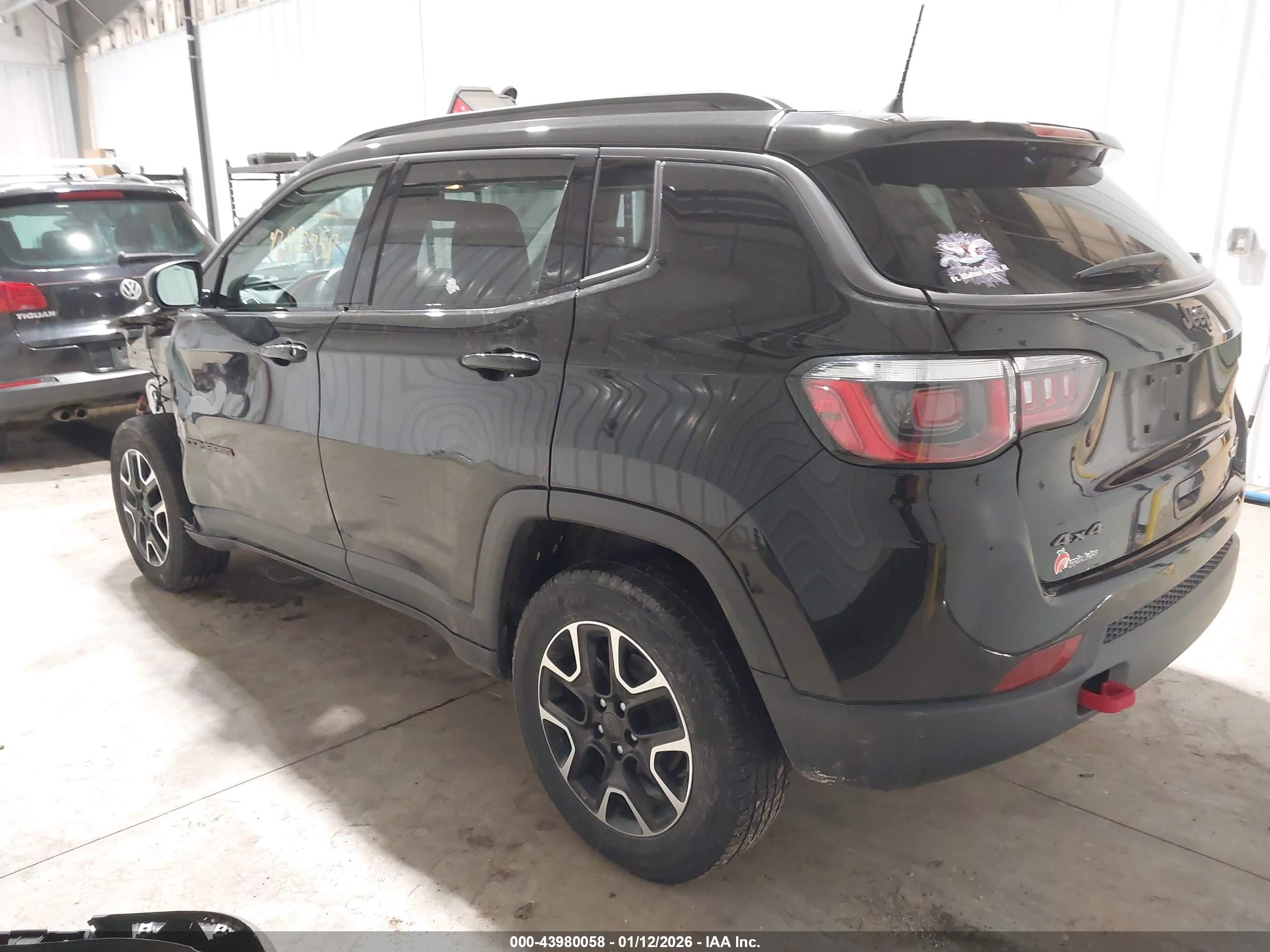JEEP COMPASS image 3