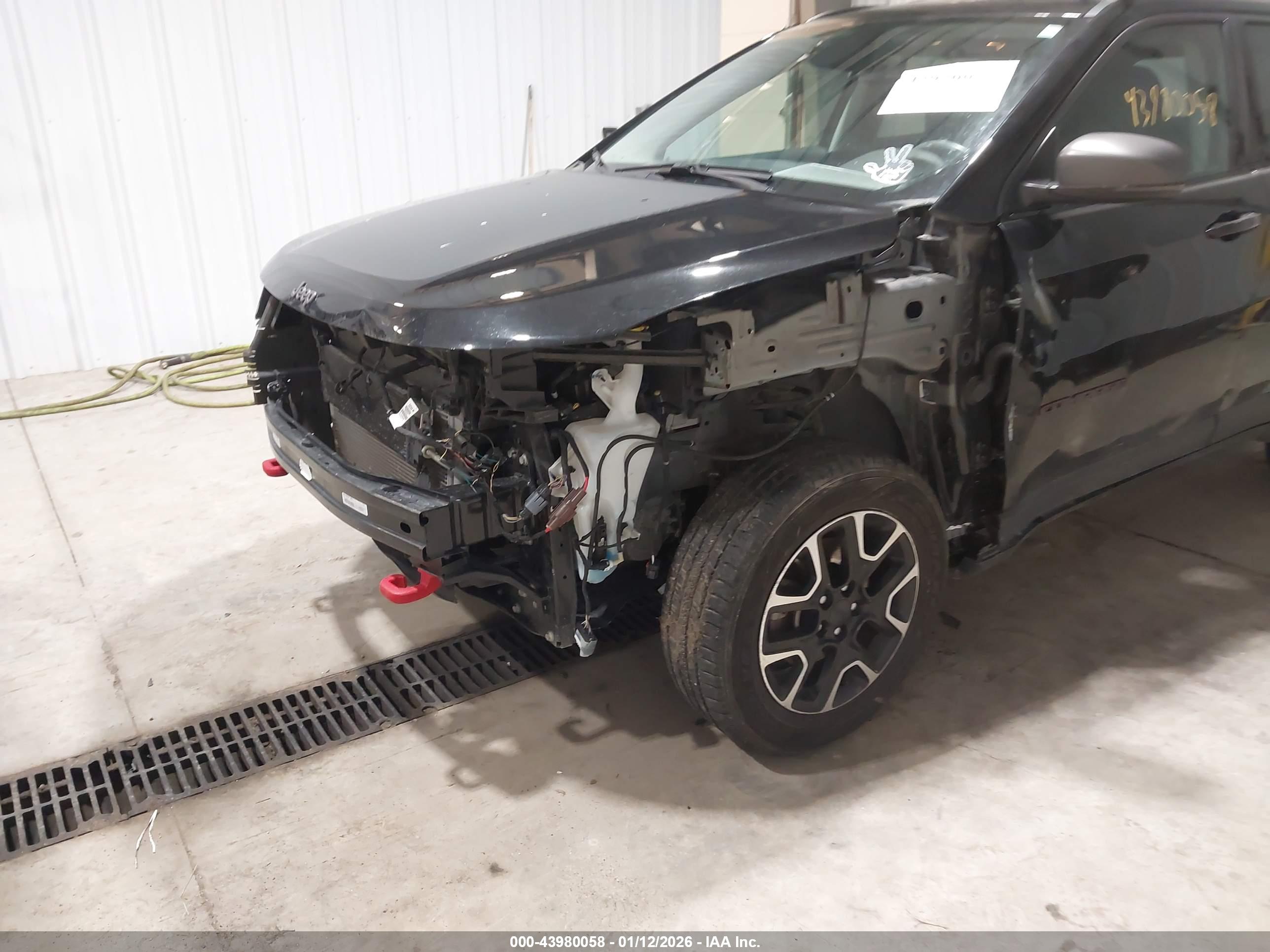 JEEP COMPASS image 6