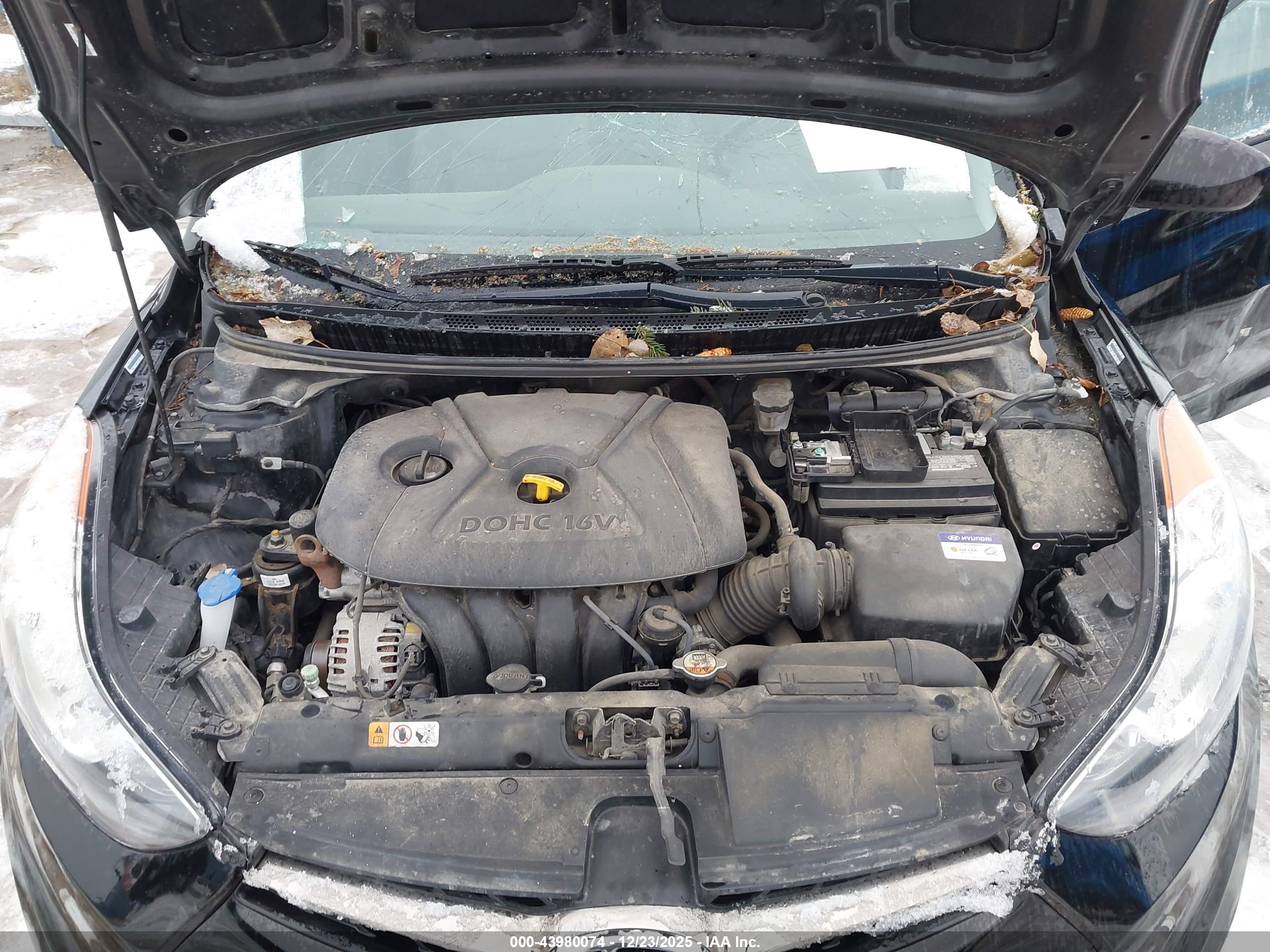 HYUNDAI ELANTRA image 10