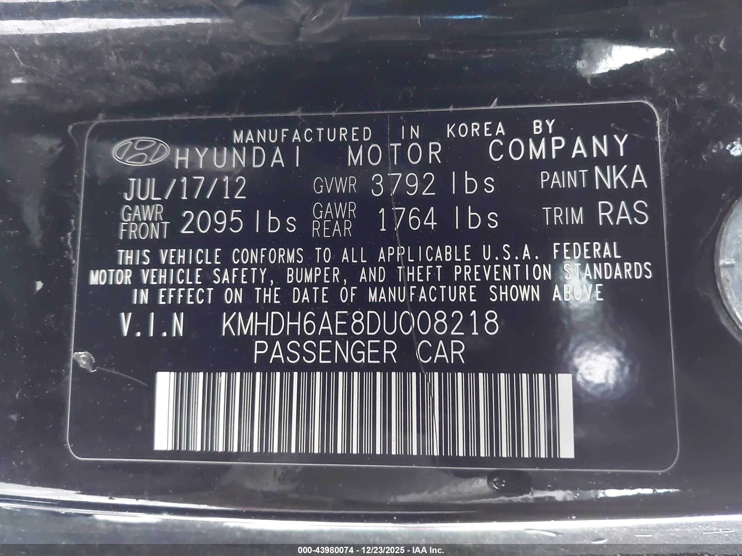 HYUNDAI ELANTRA image 9