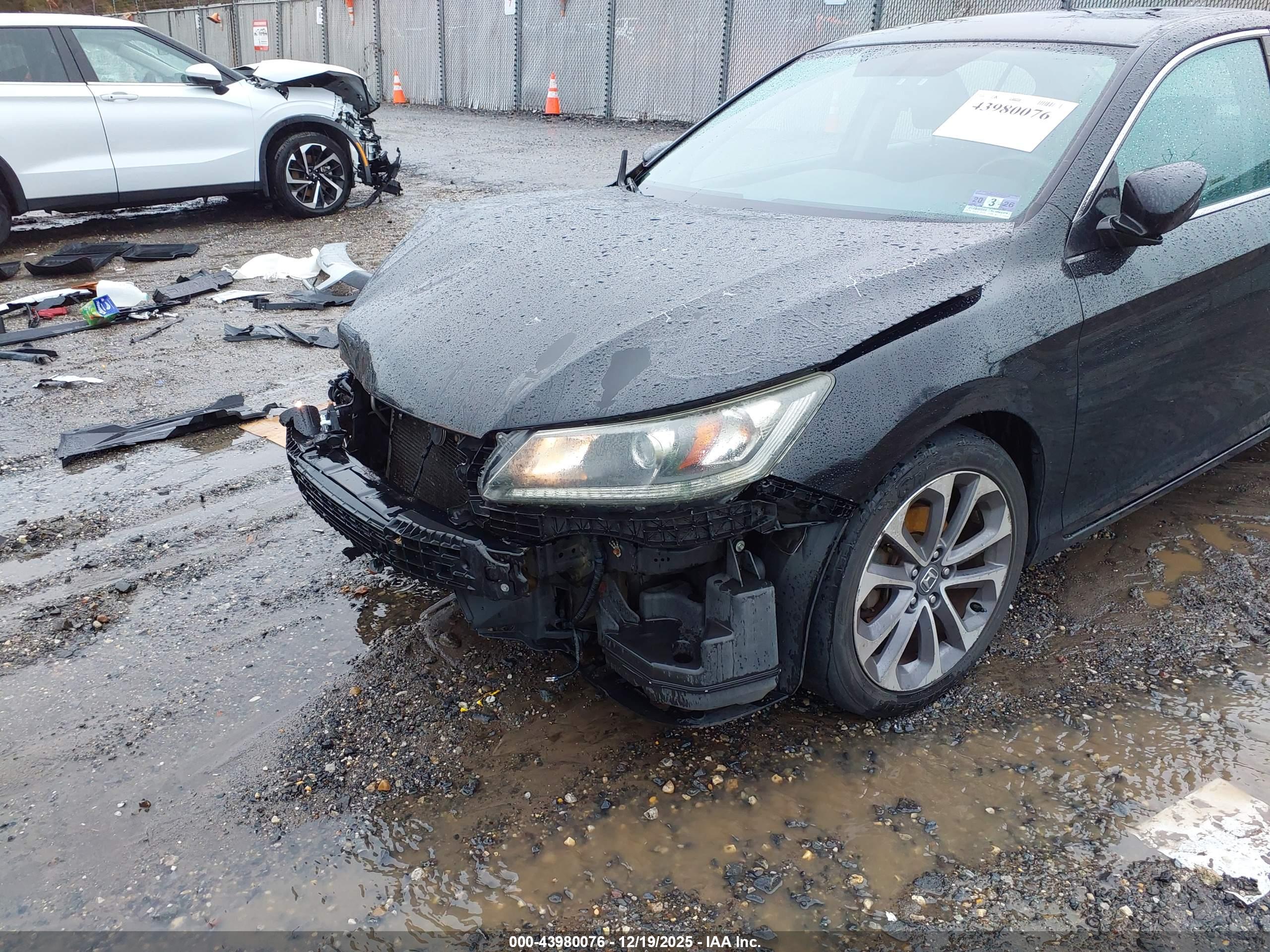 HONDA ACCORD image 6