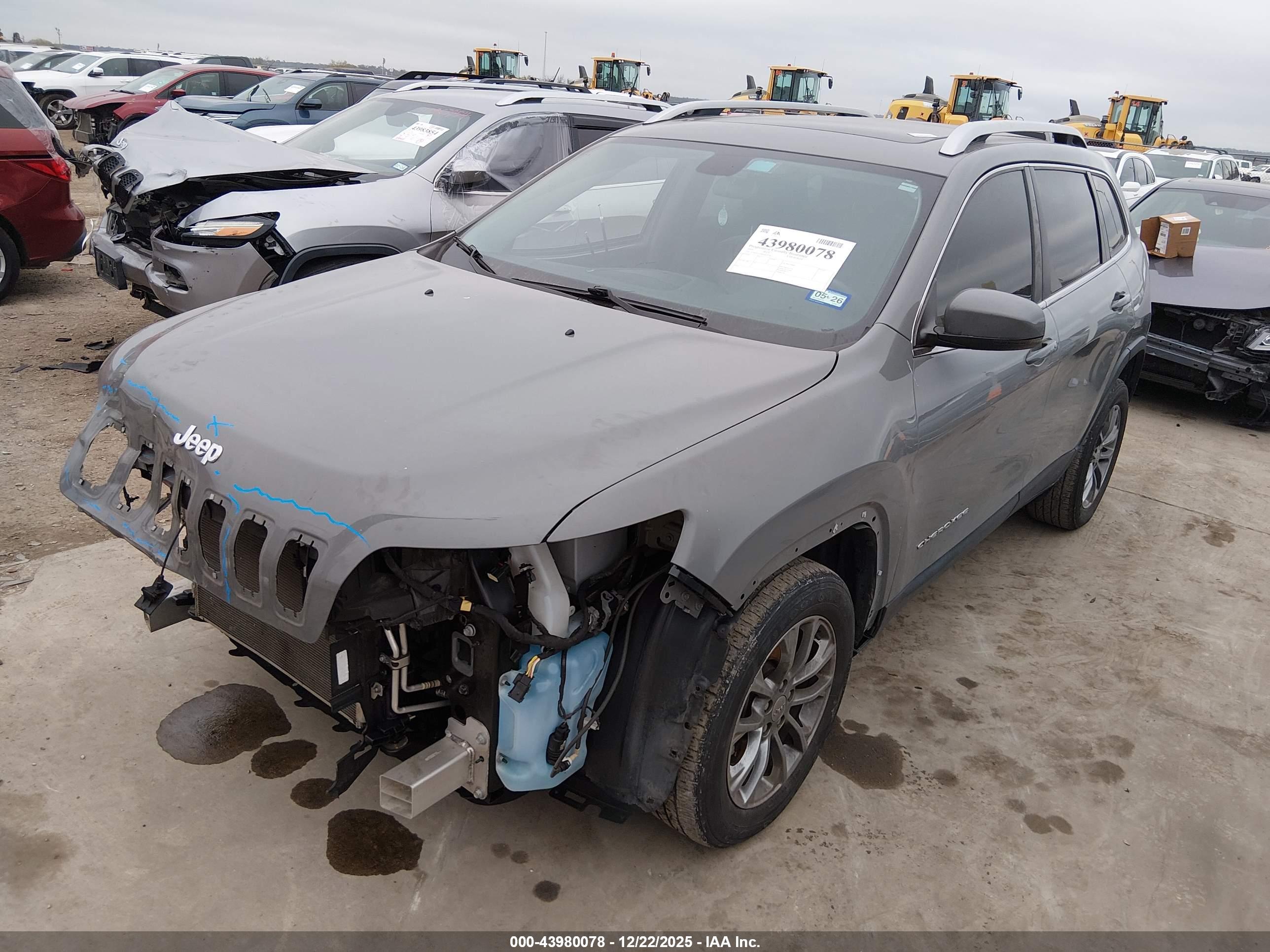 JEEP CHEROKEE image 2