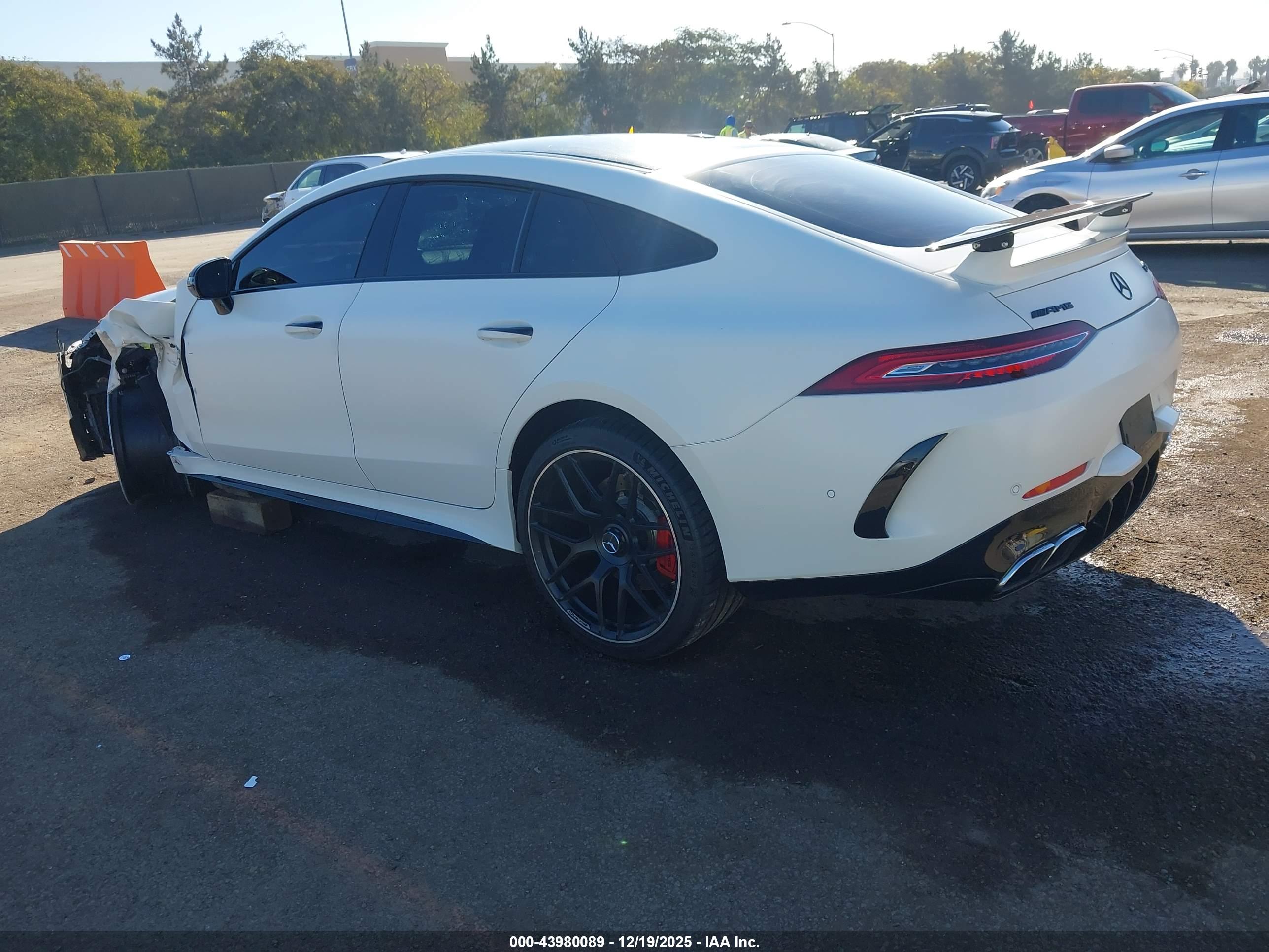 MERCEDES-BENZ AMG image 3