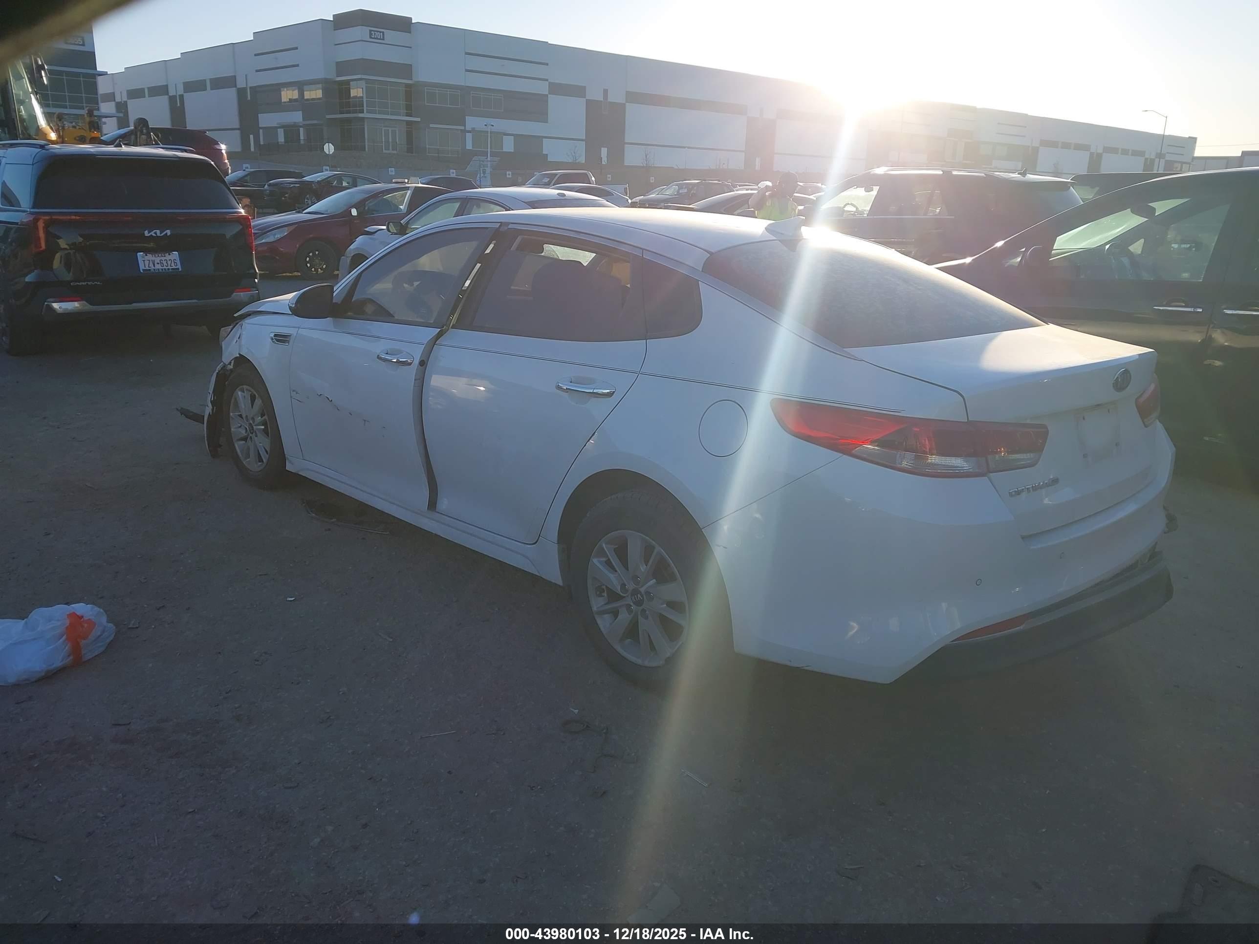 KIA OPTIMA image 3