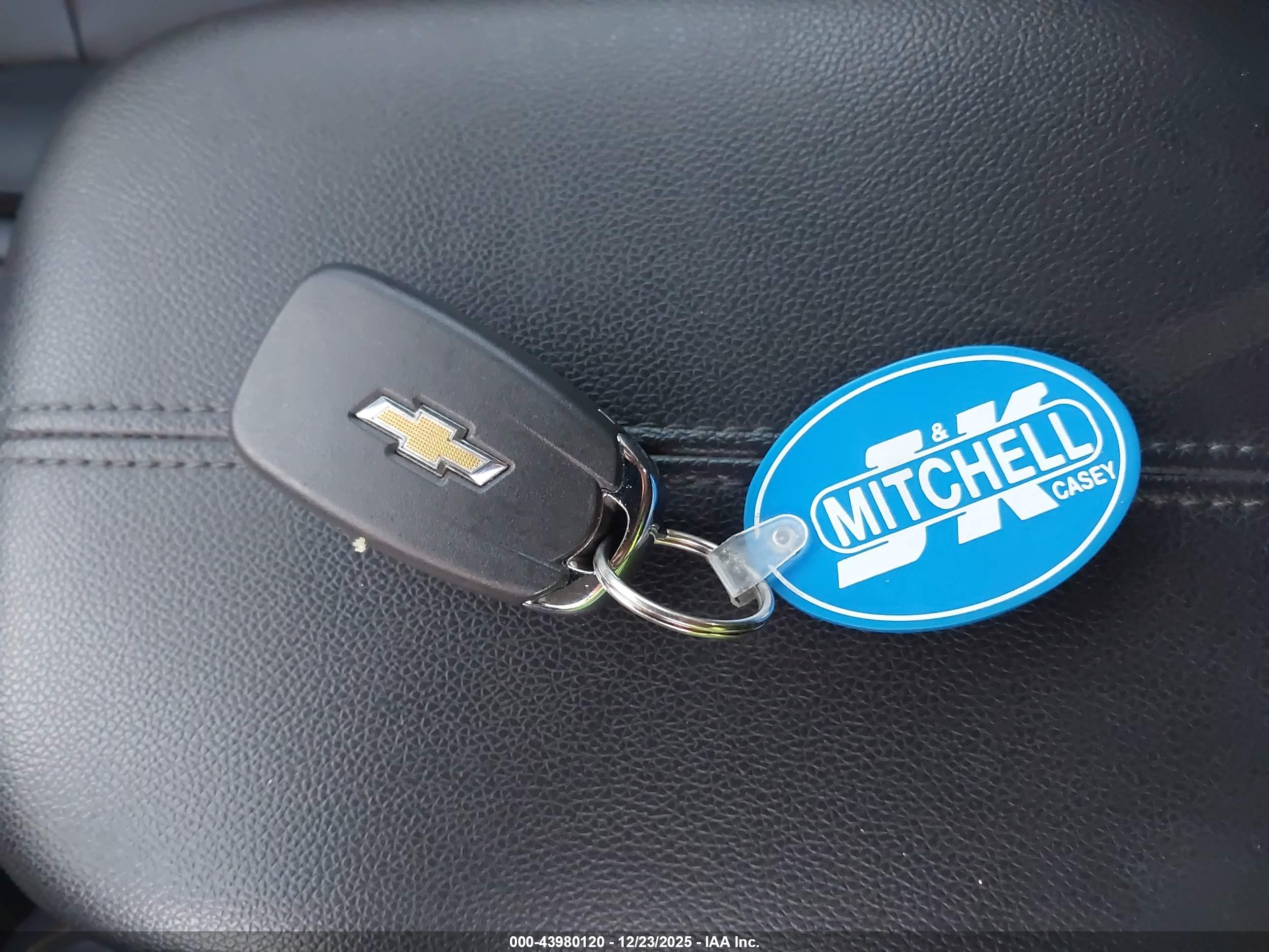 CHEVROLET EQUINOX image 11