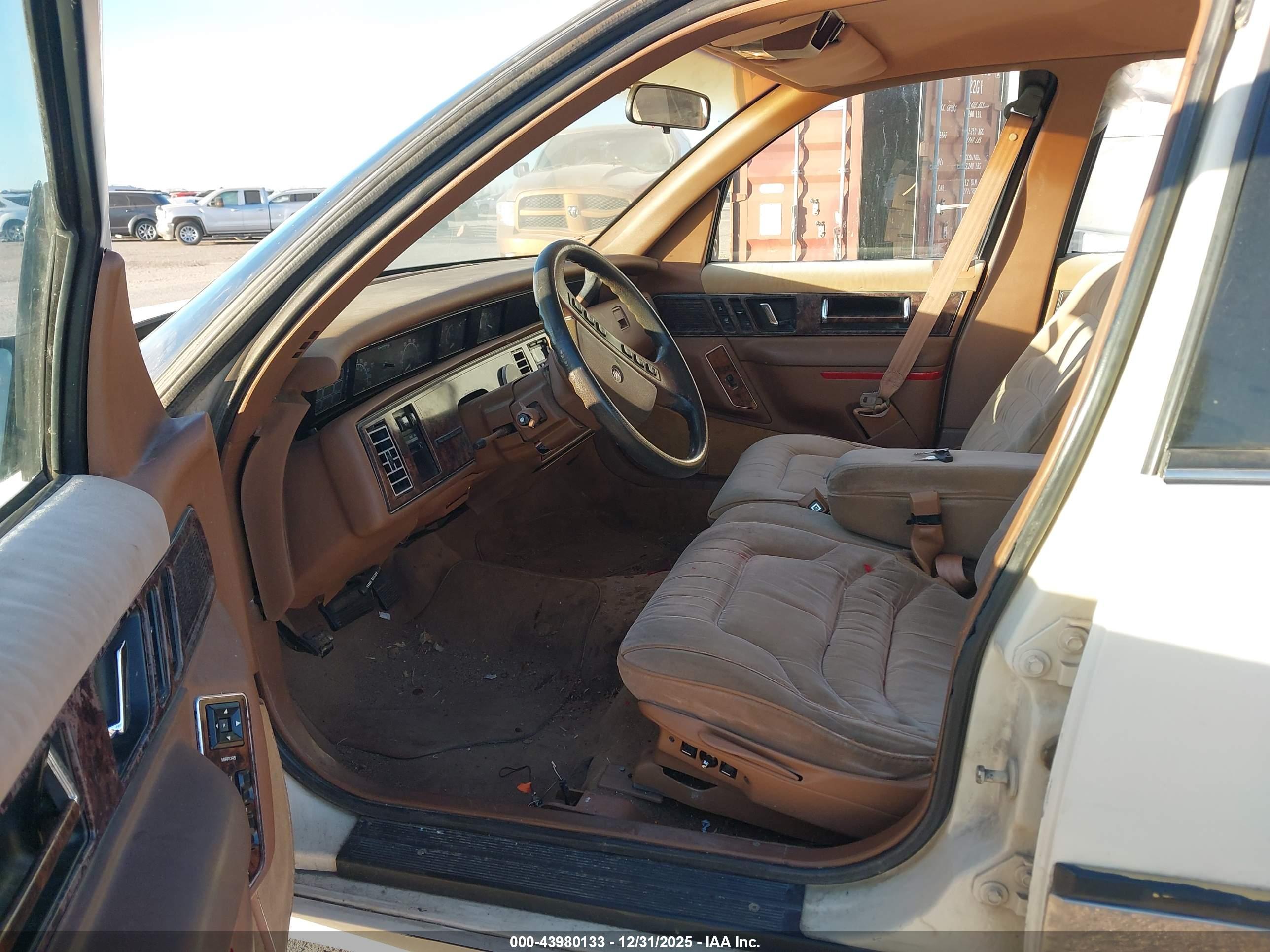 BUICK REGAL image 5