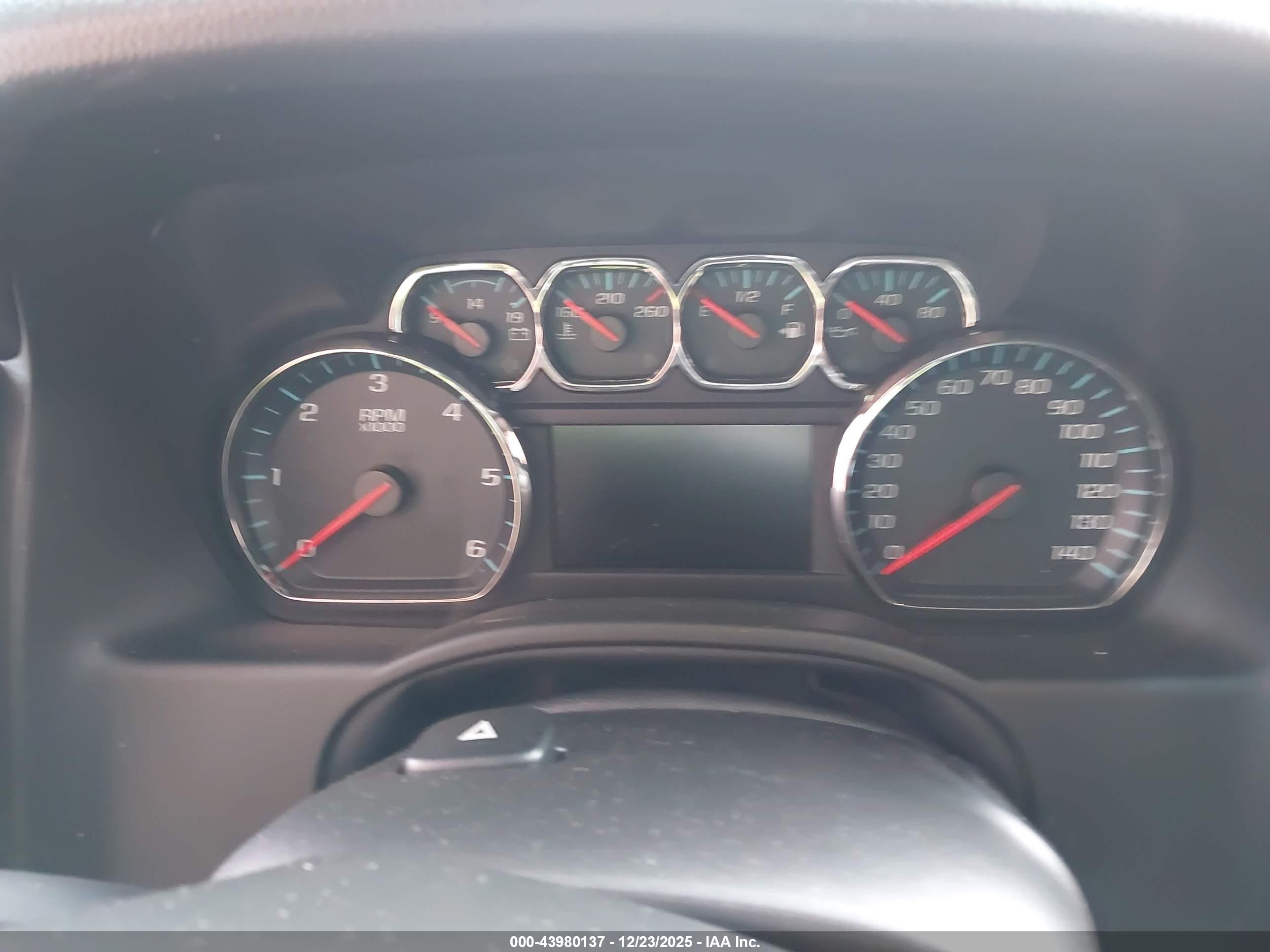 GMC YUKON image 7
