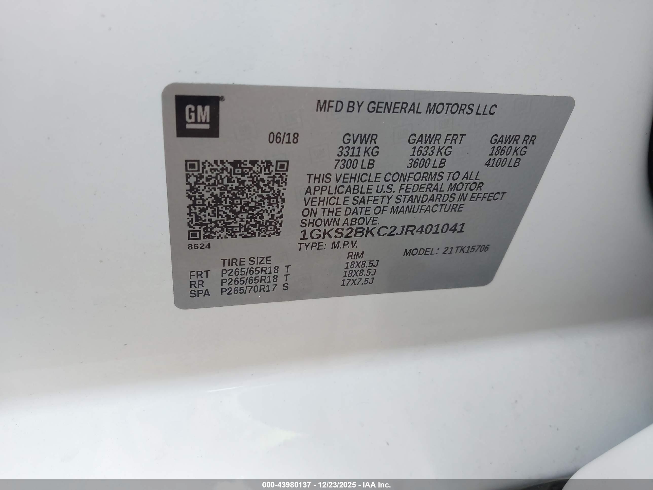 GMC YUKON image 9