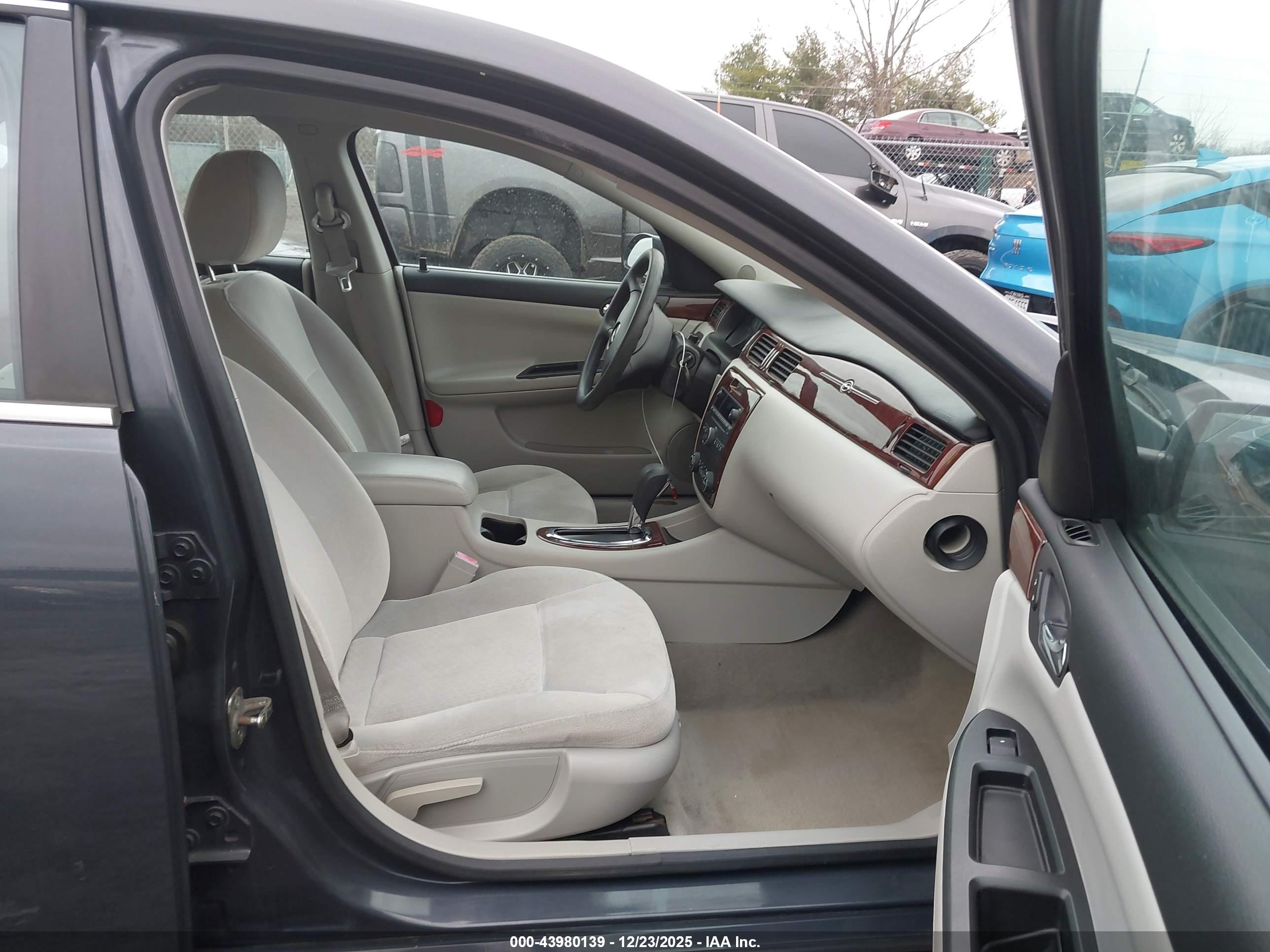CHEVROLET IMPALA image 5