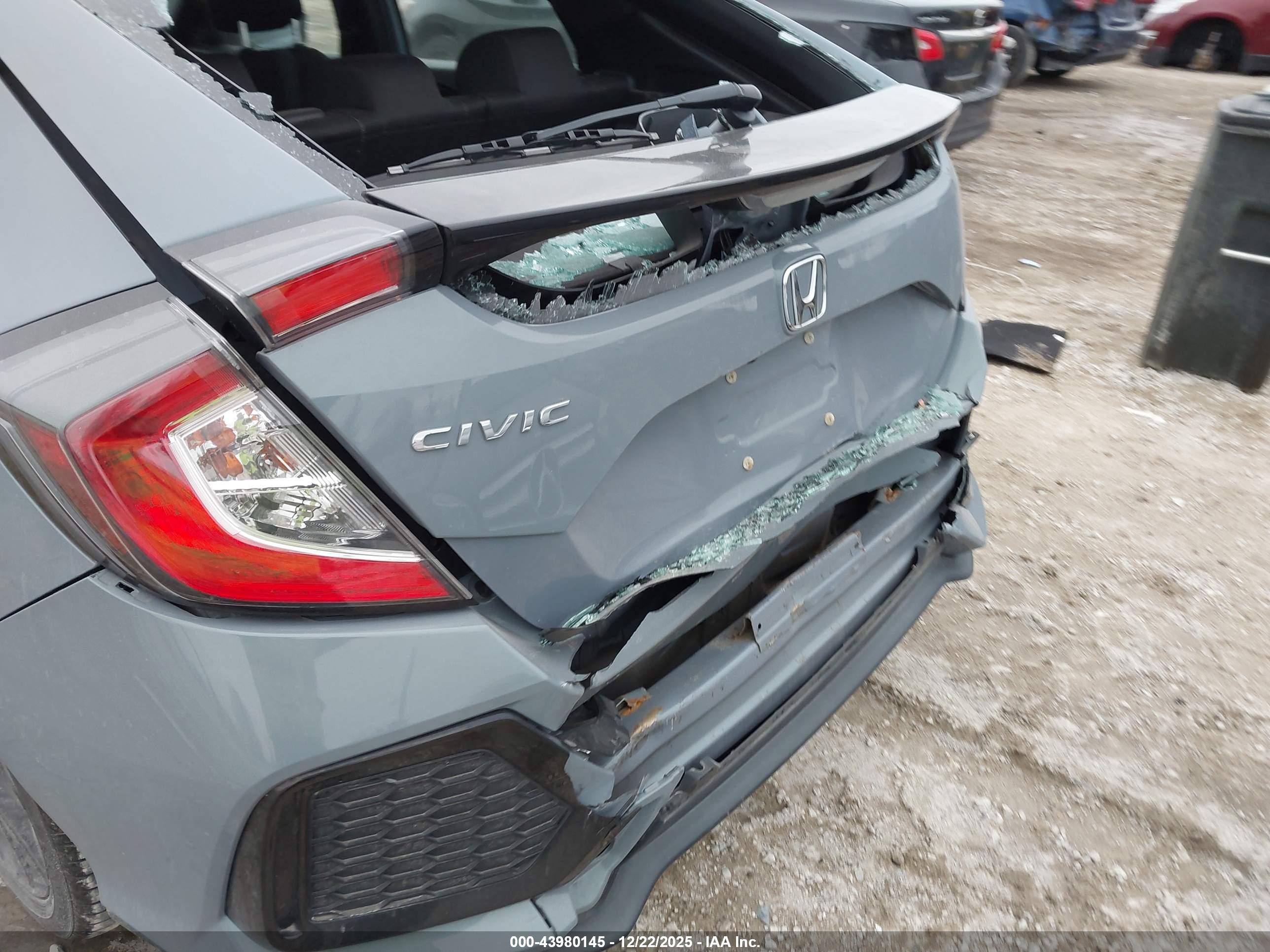HONDA CIVIC image 6