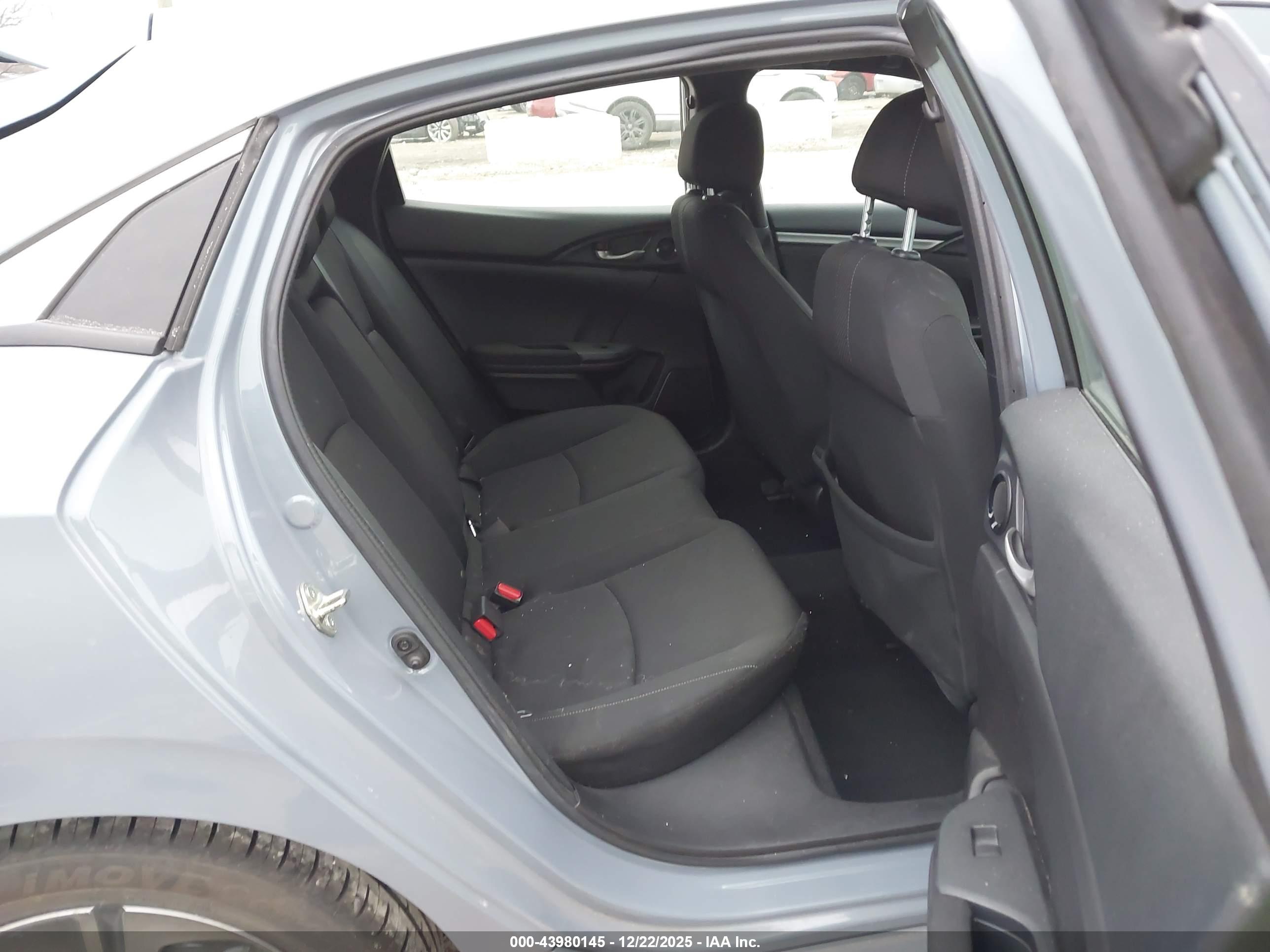 HONDA CIVIC image 8