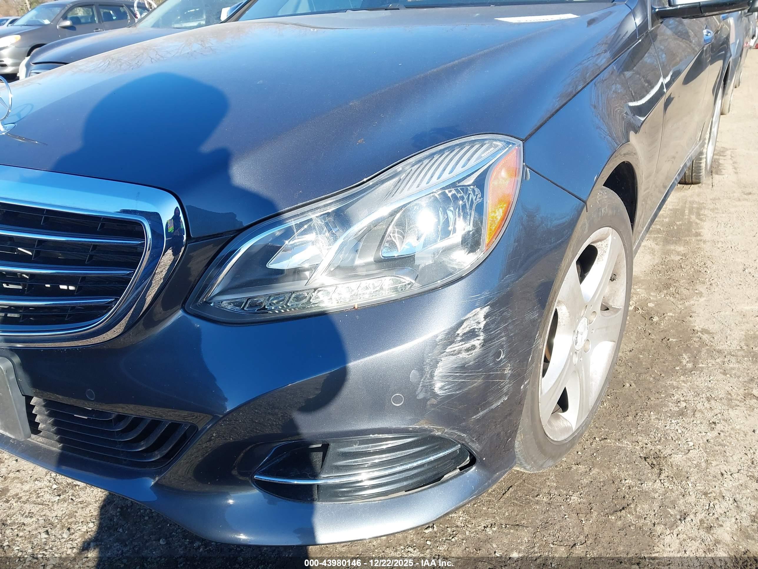 MERCEDES-BENZ E image 6