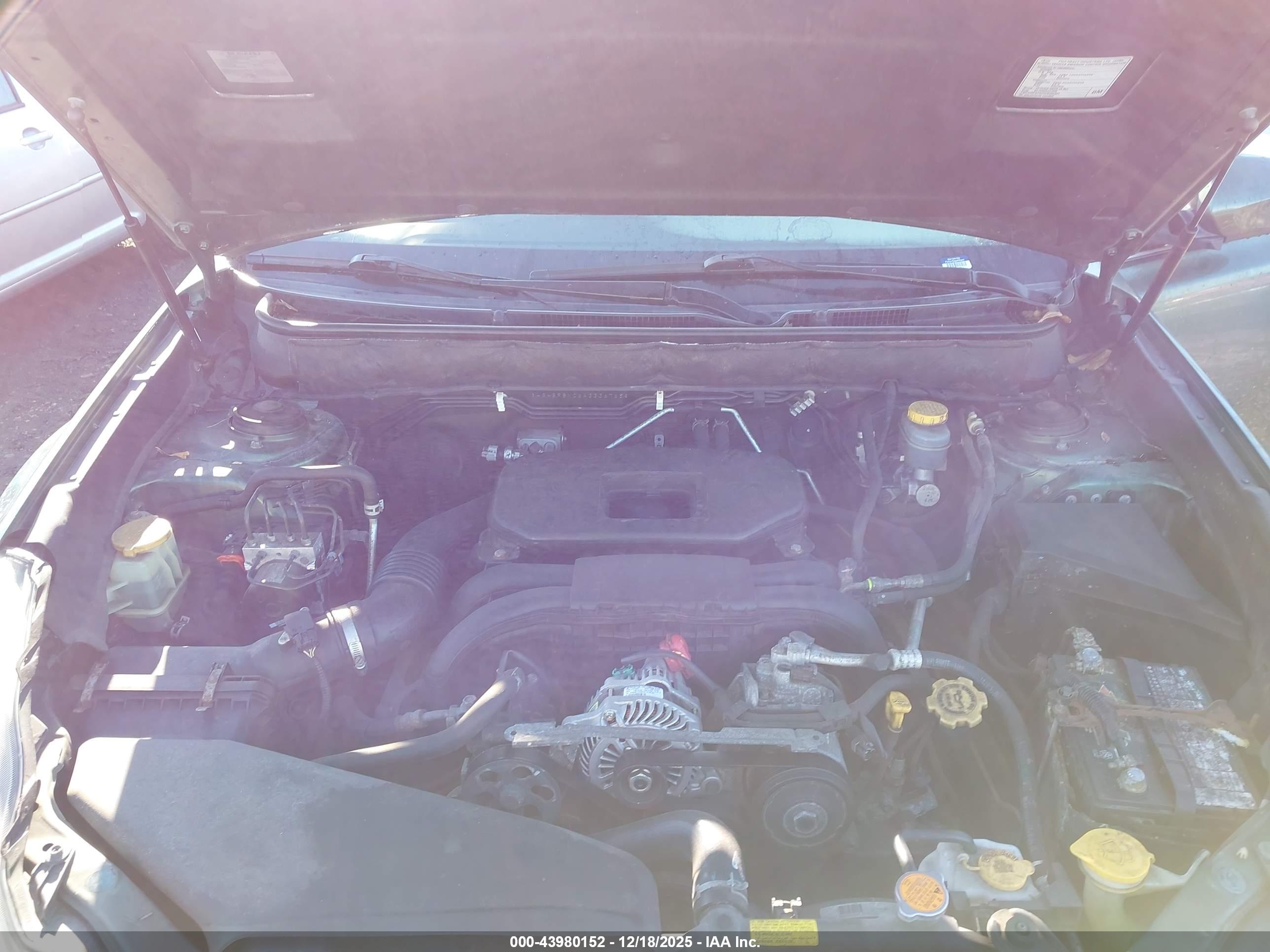 SUBARU OUTBACK image 10