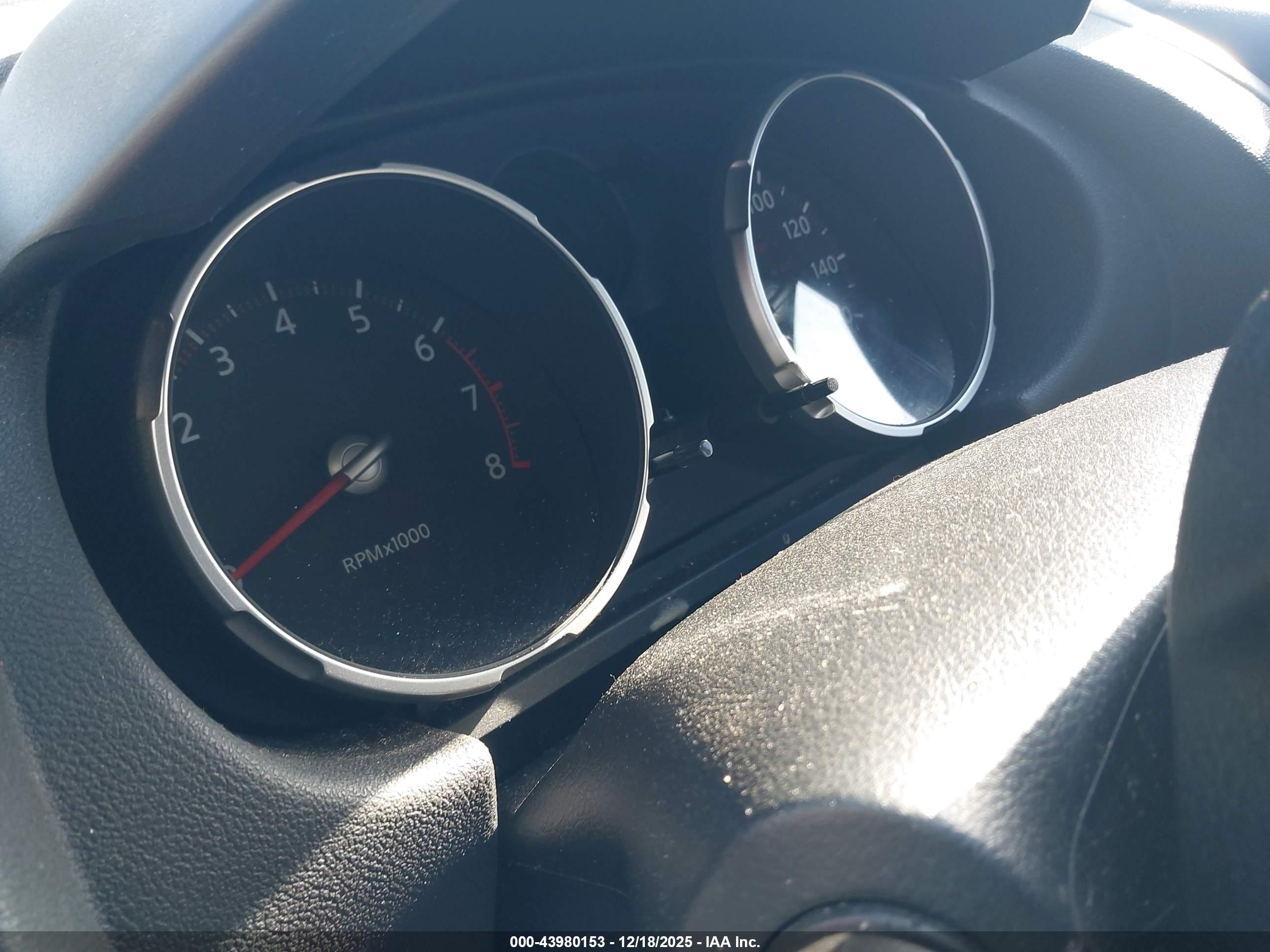 NISSAN ROGUE image 7