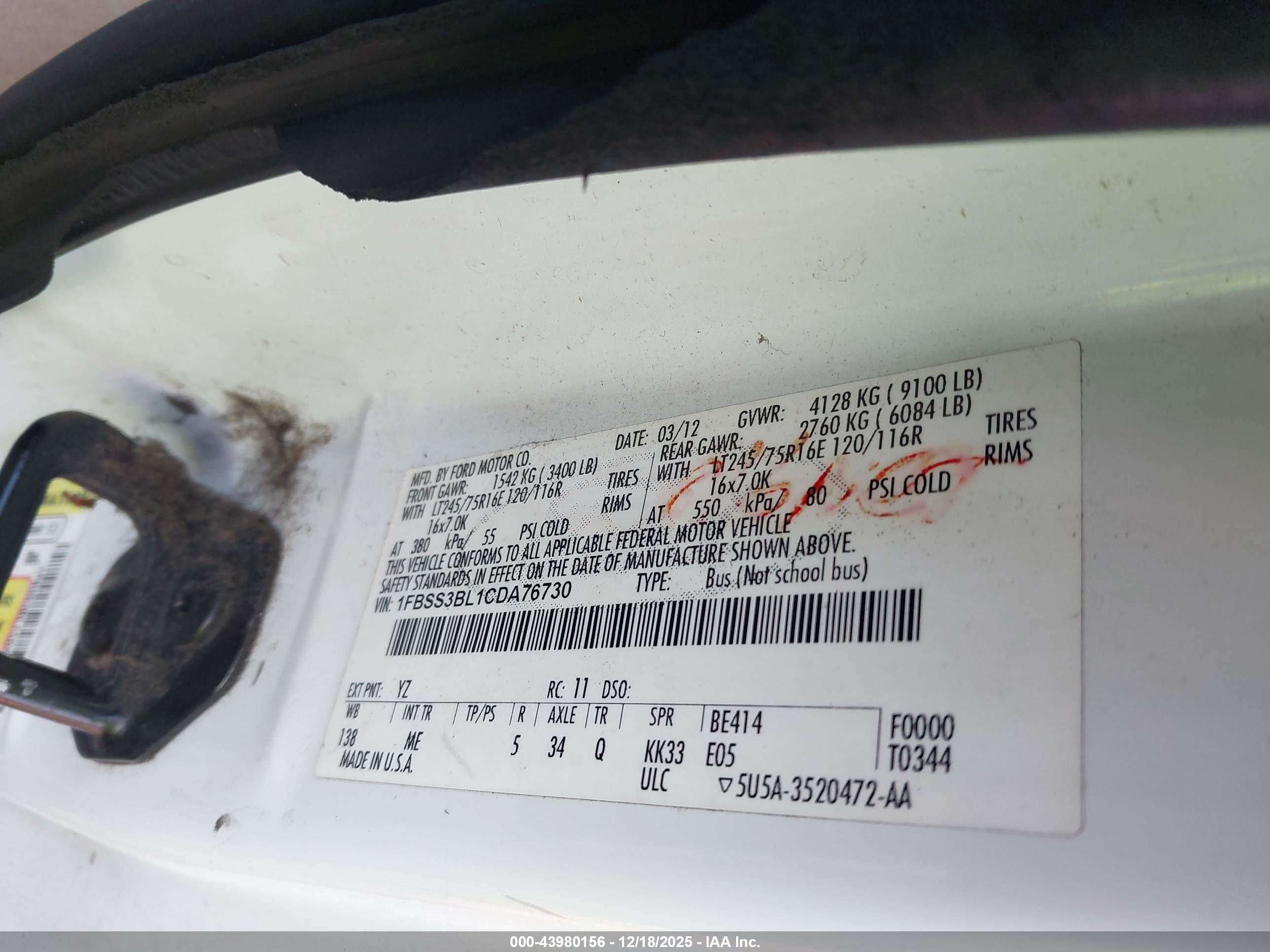FORD E-350 image 9