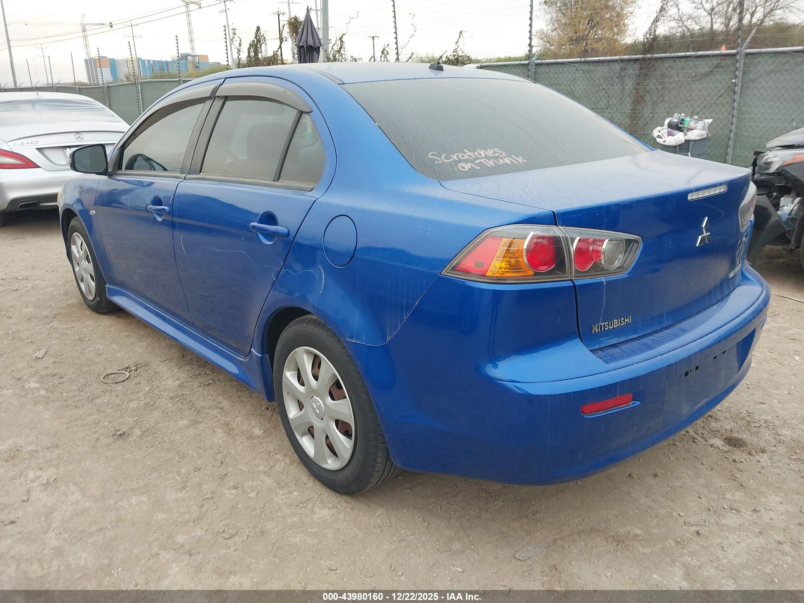 MITSUBISHI LANCER image 3