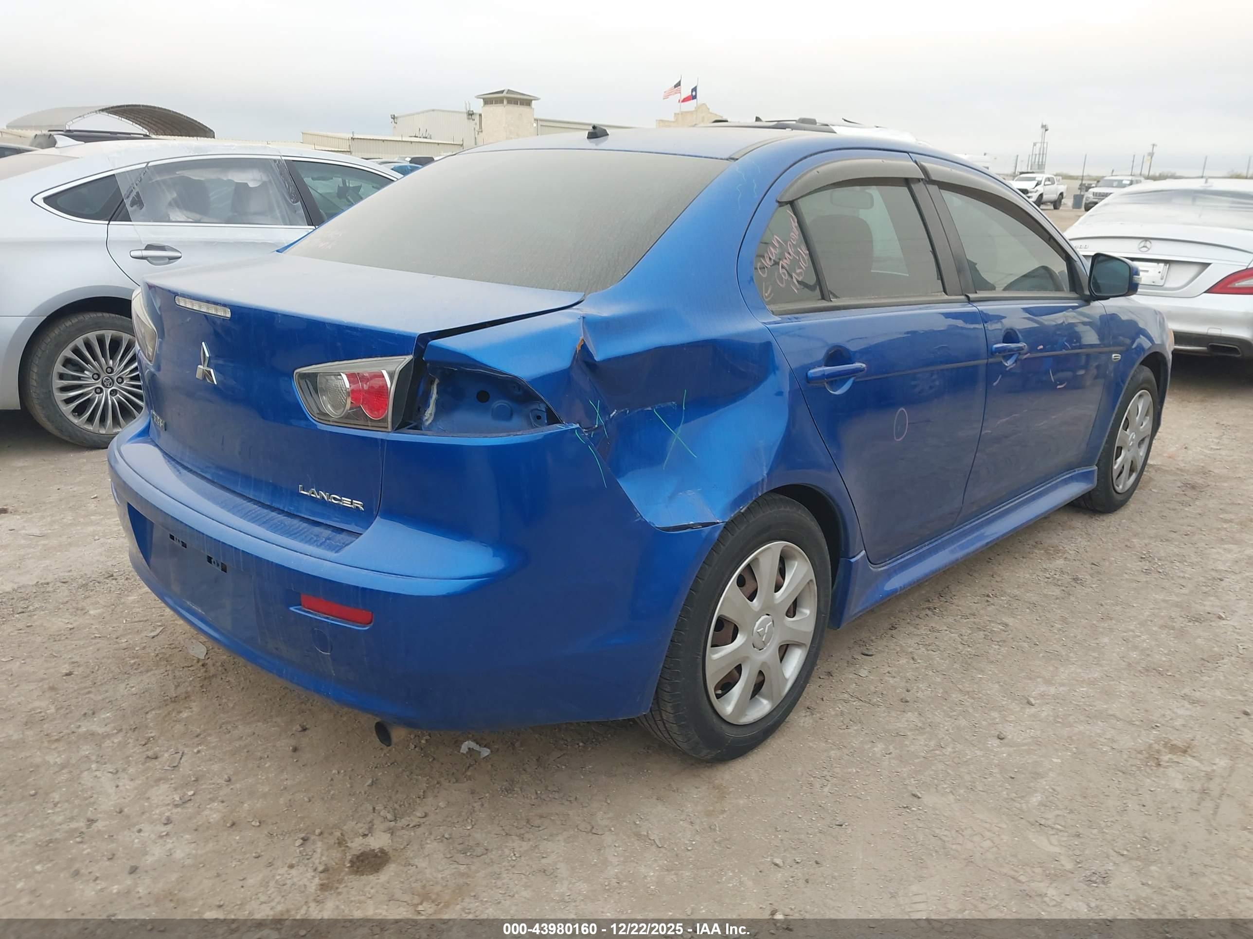 MITSUBISHI LANCER image 4