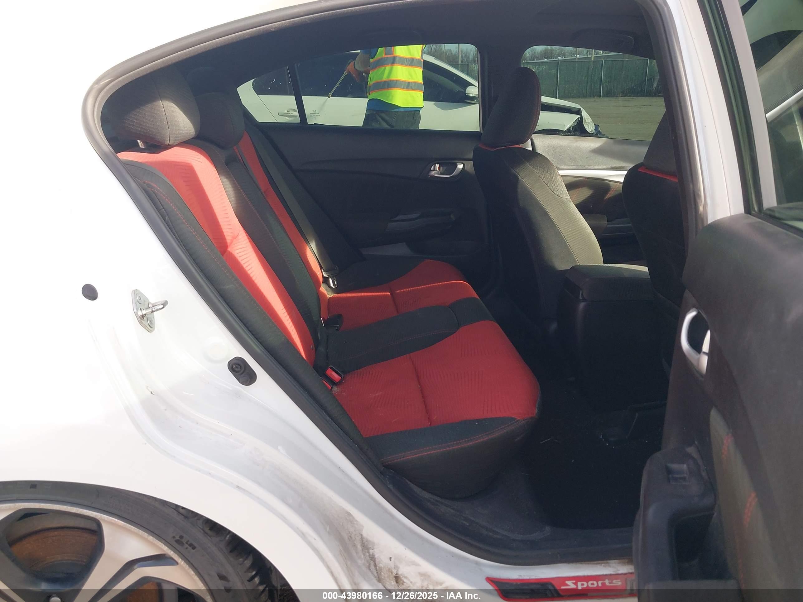 HONDA CIVIC image 8