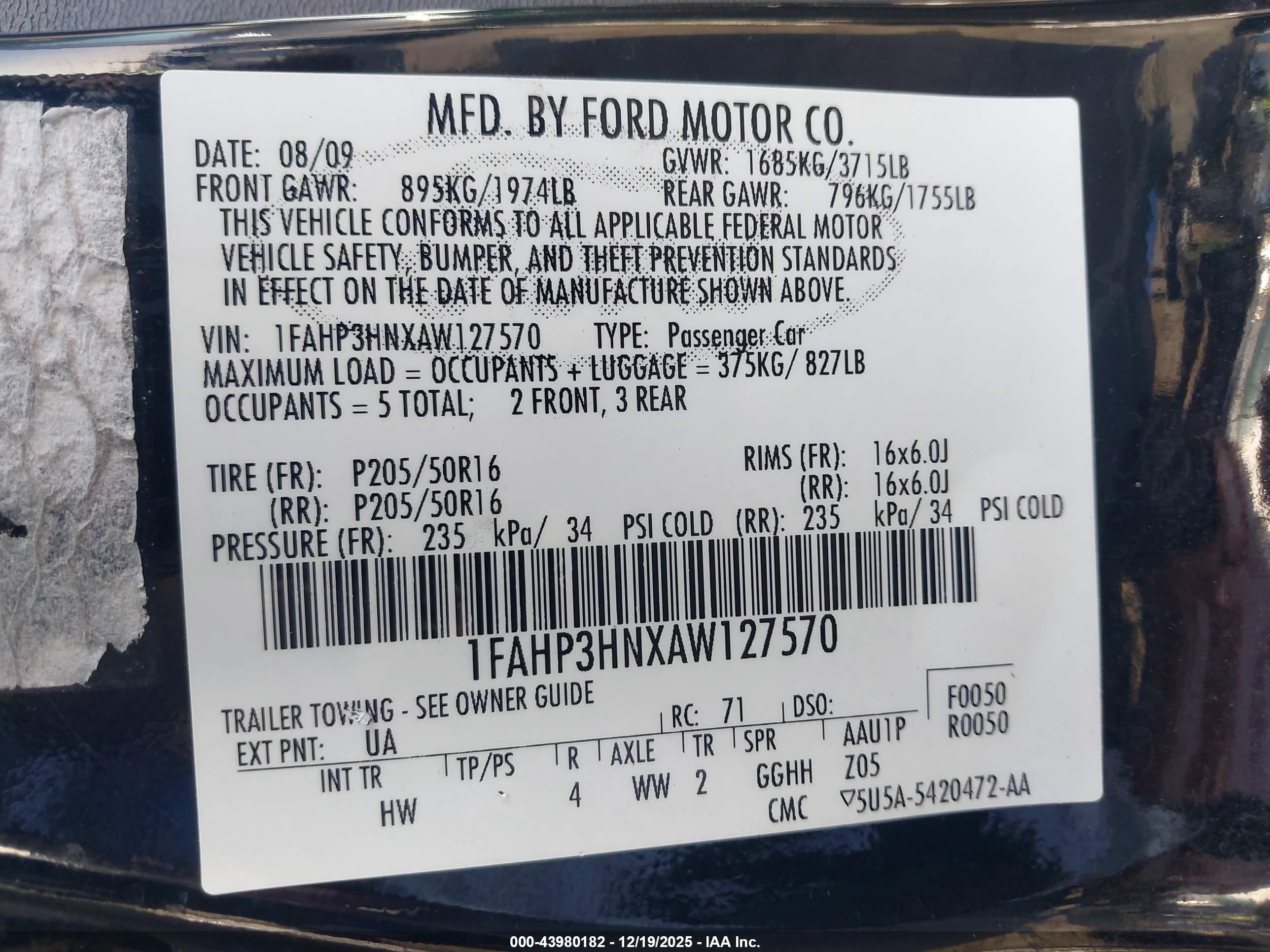 FORD FOCUS image 9