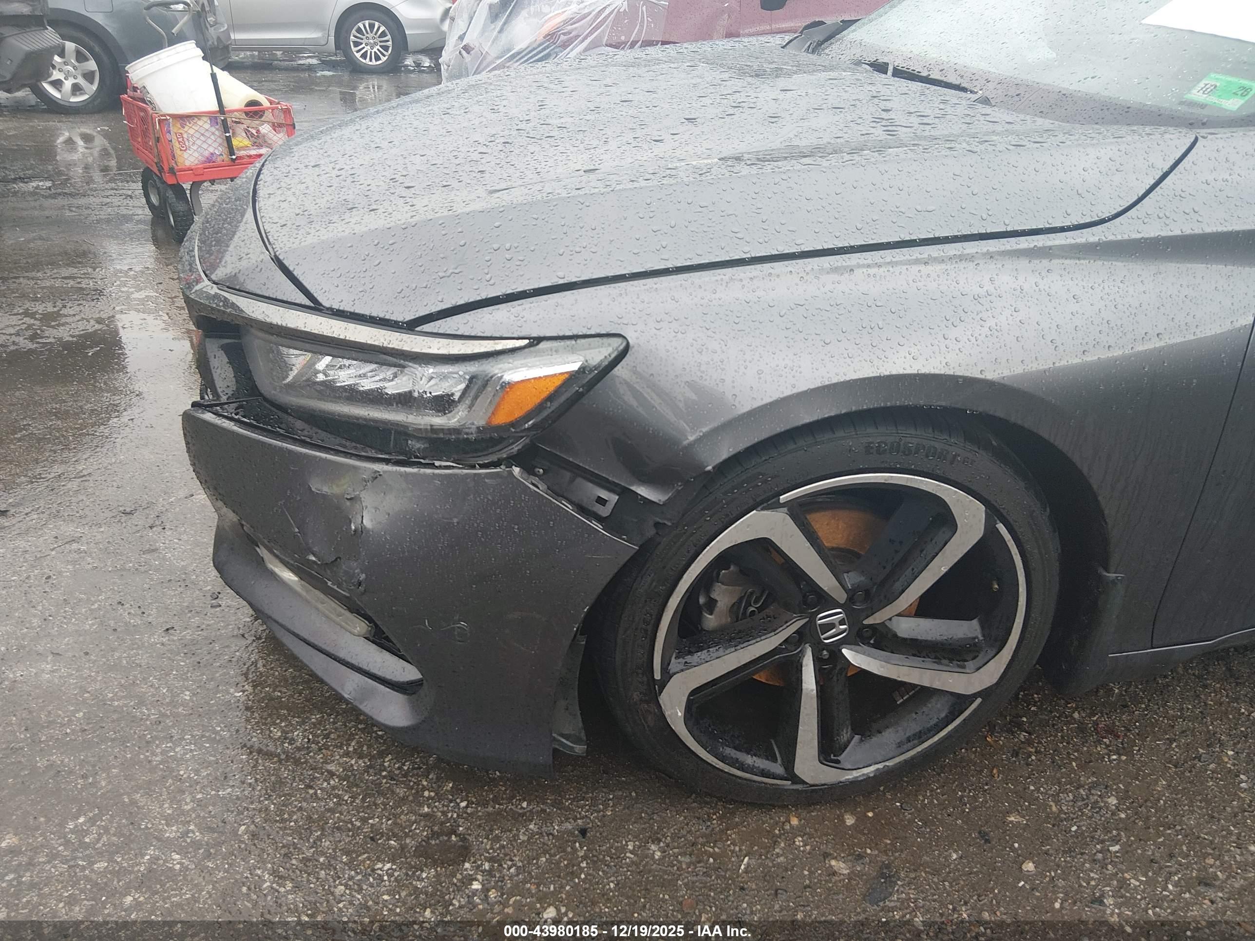 HONDA ACCORD image 6
