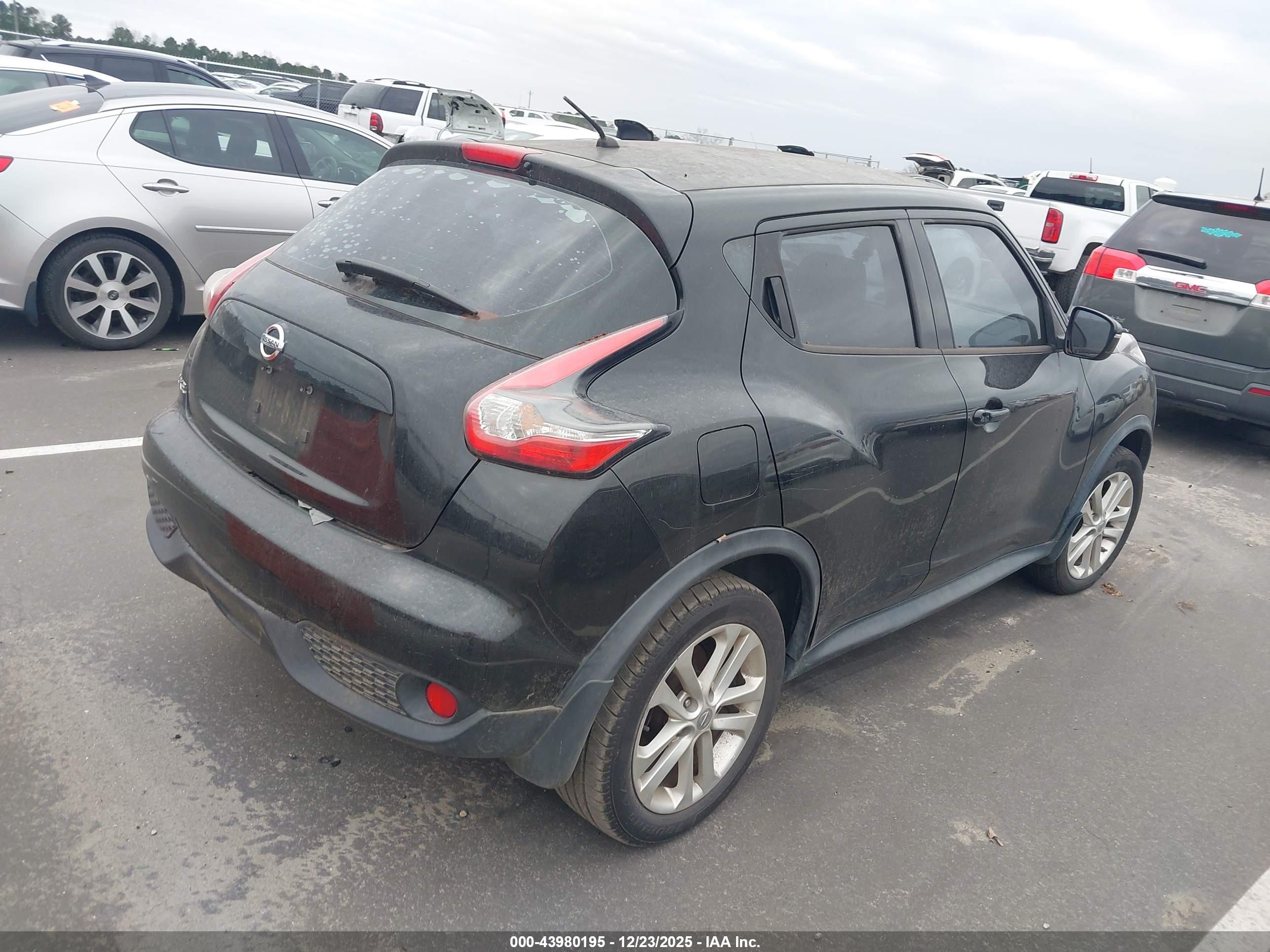 NISSAN JUKE image 4