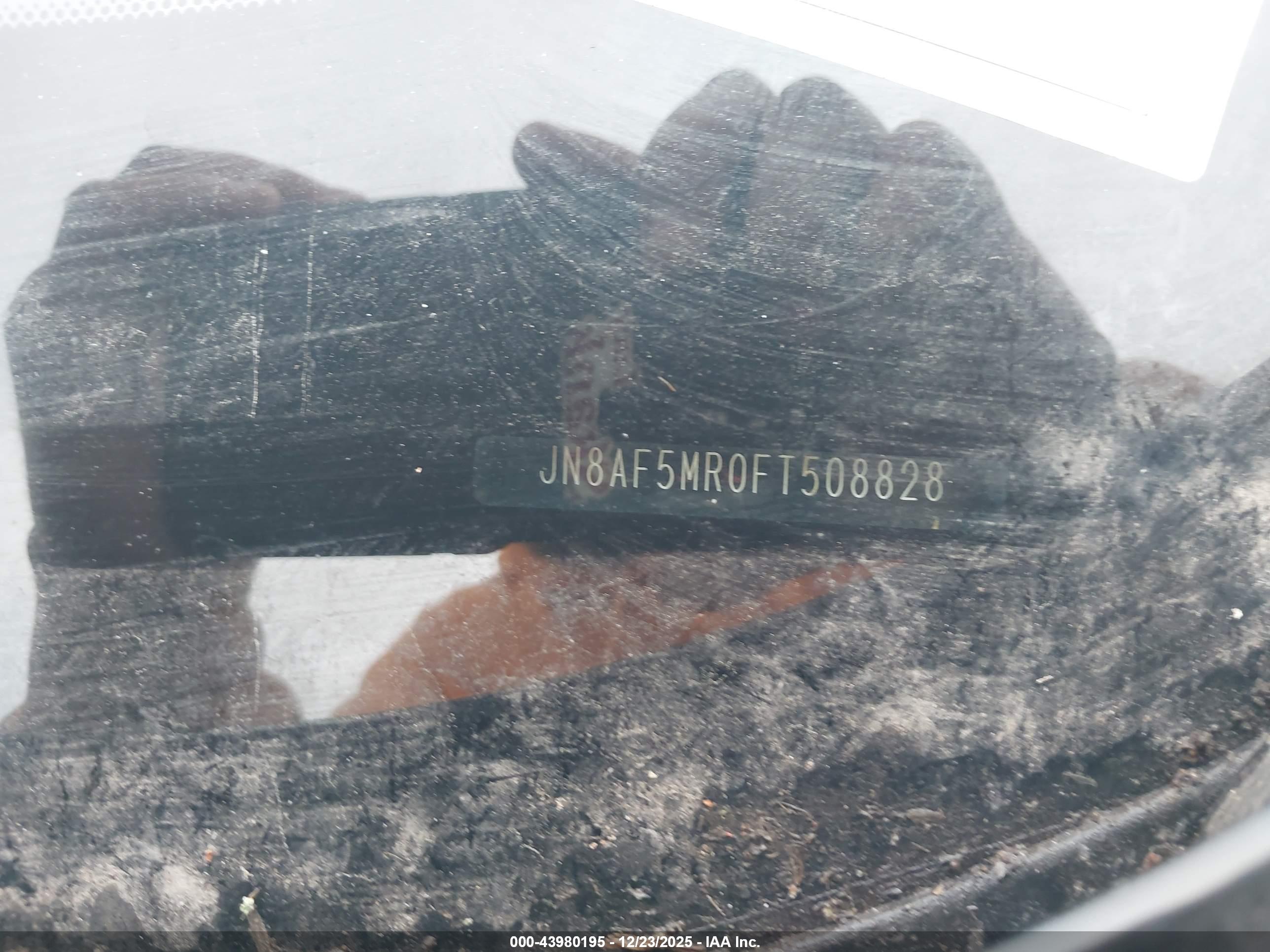 NISSAN JUKE image 9