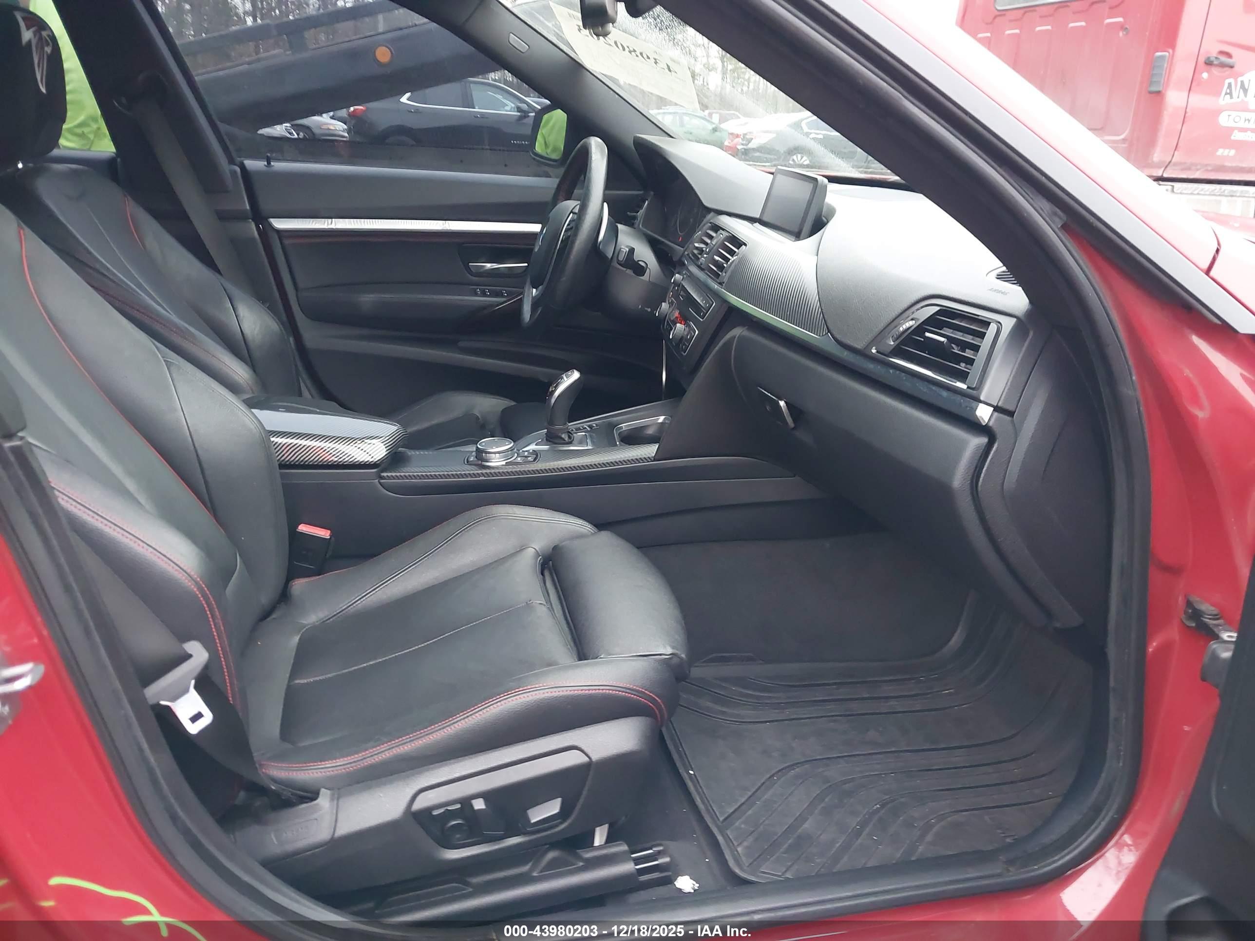 BMW 328I image 5